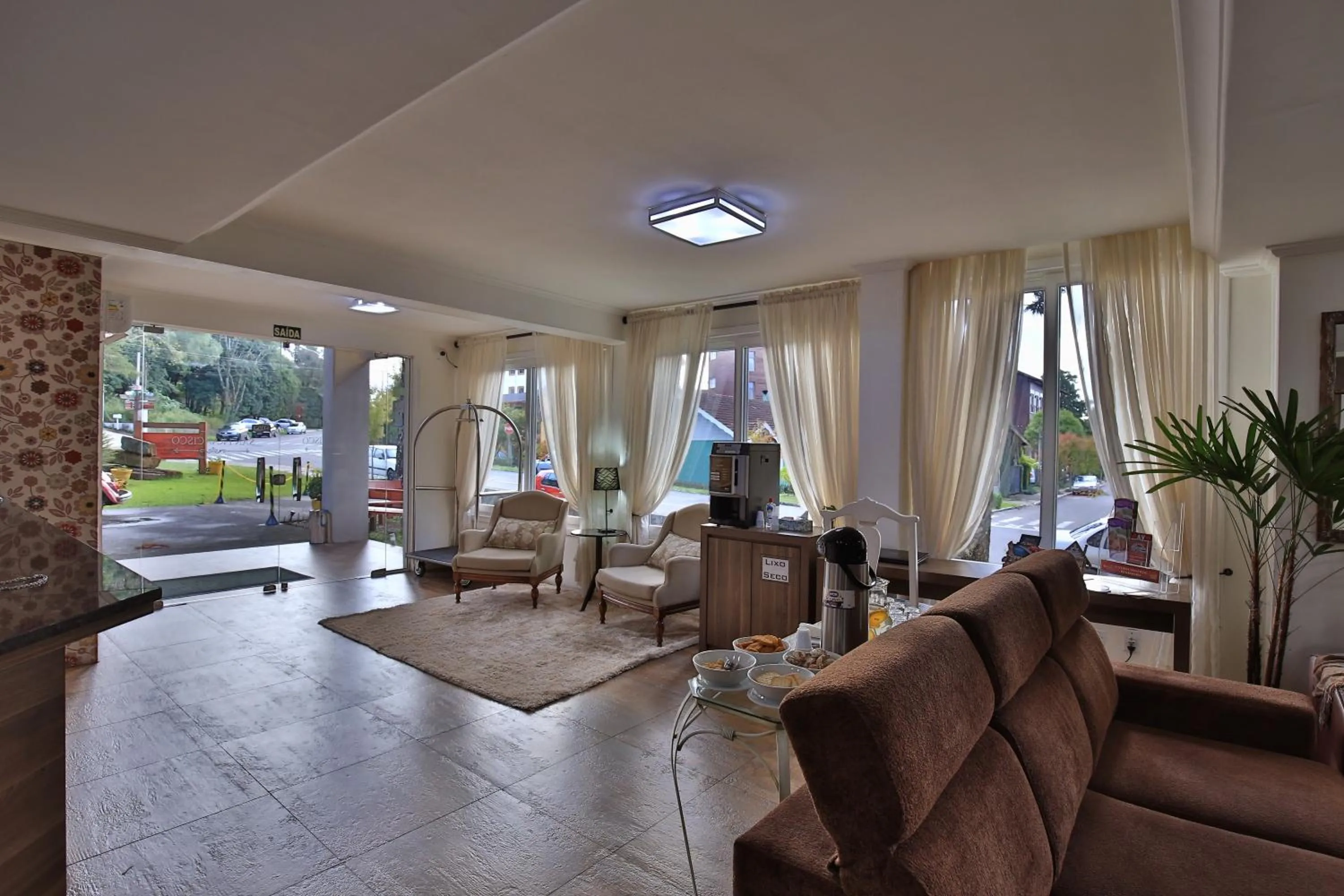 Lobby or reception in Hotel Colina São Francisco