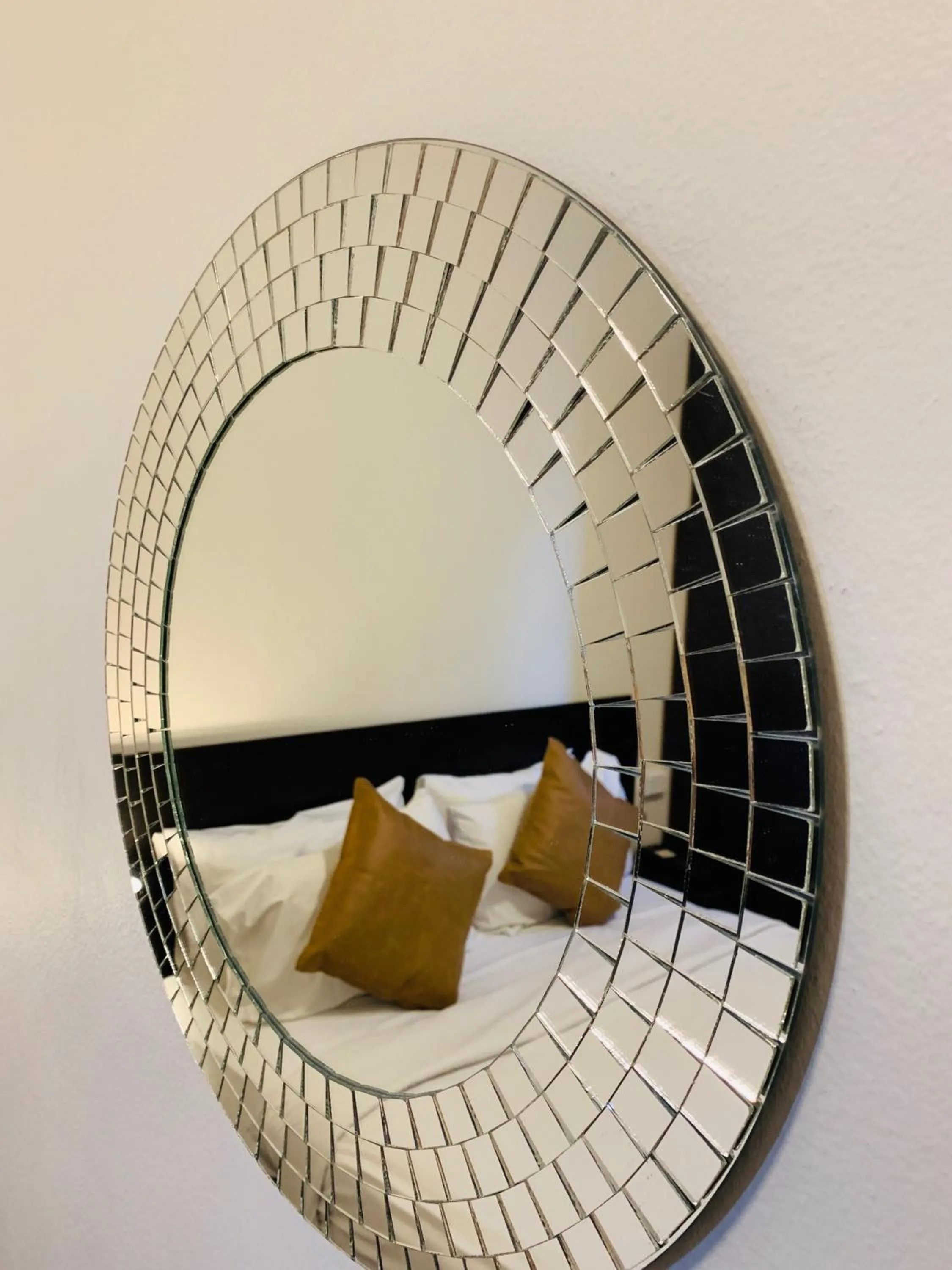 Bedroom in Greenwich Inn Motel