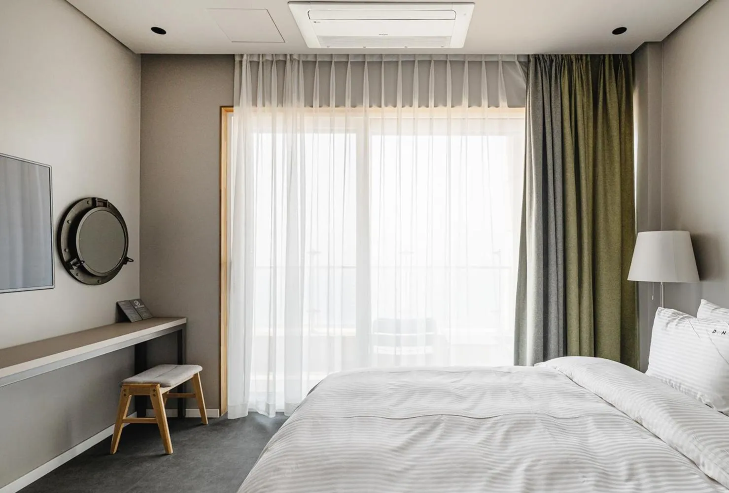 Bed in Daynice hotel