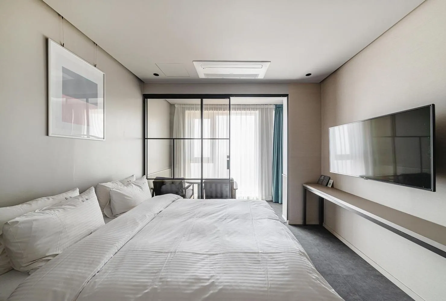 Bed in Daynice hotel