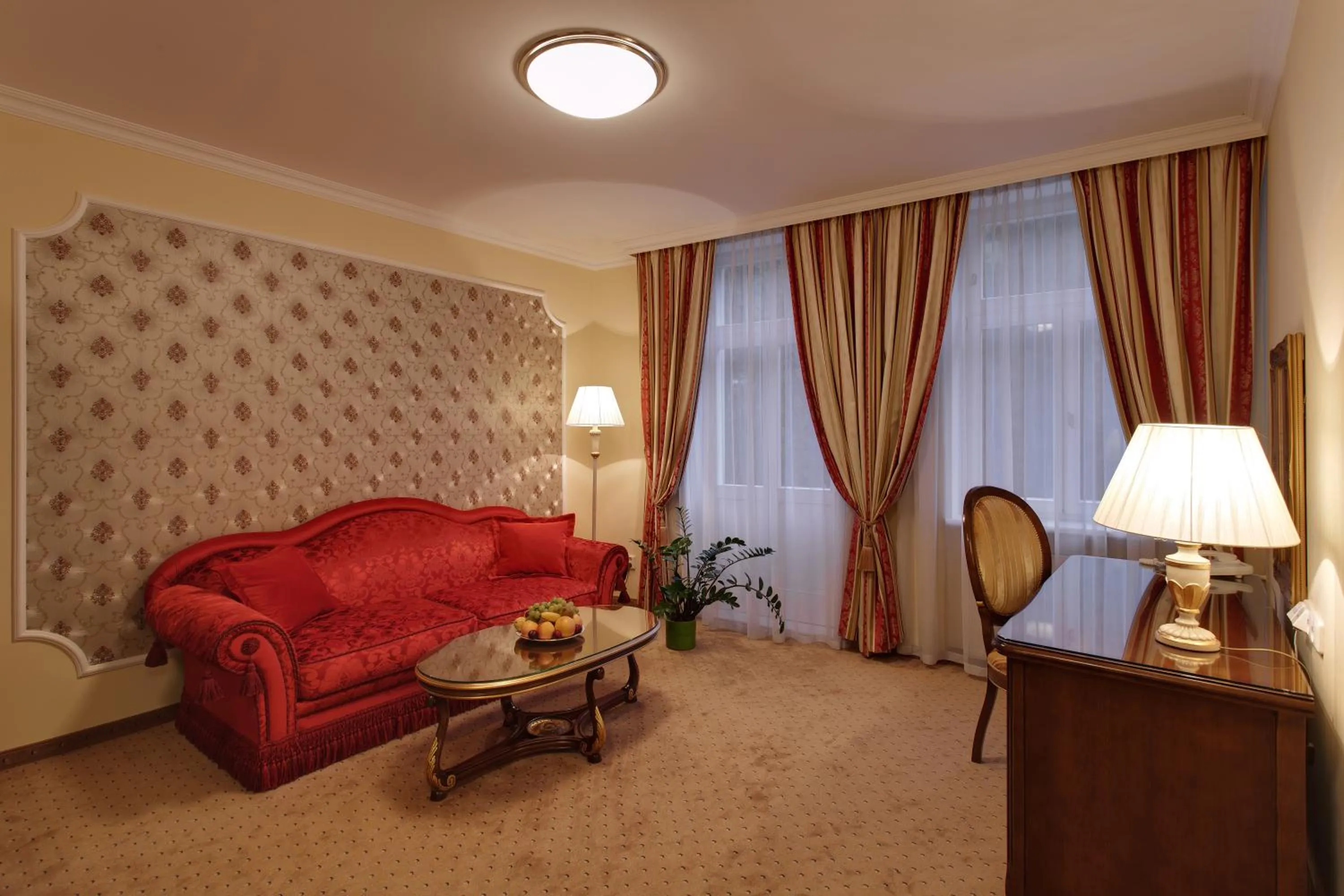Living room in Hotel Saint Petersburg