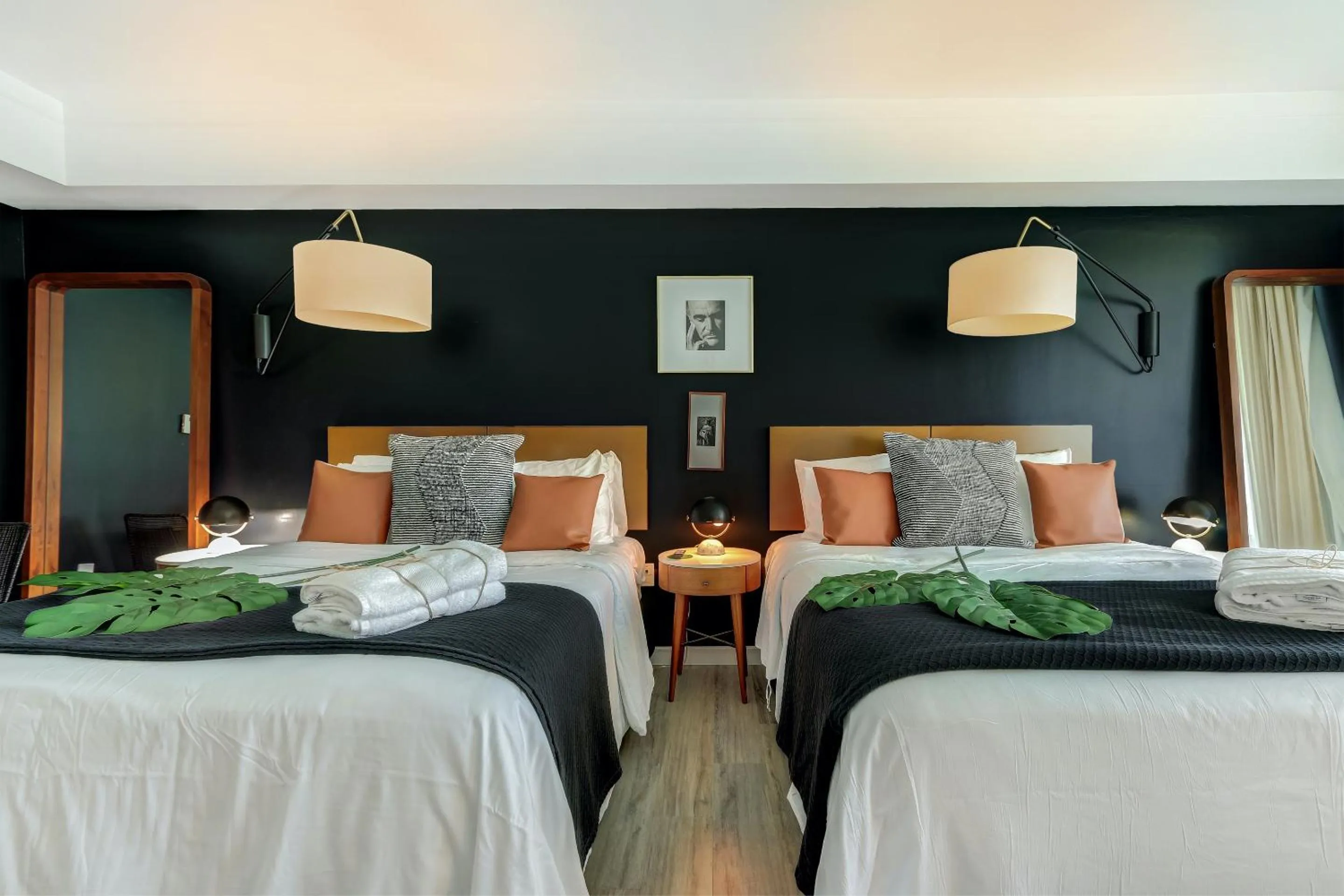 Bed in iCoconutGrove - Luxurious Vacation Rentals in Coconut Grove