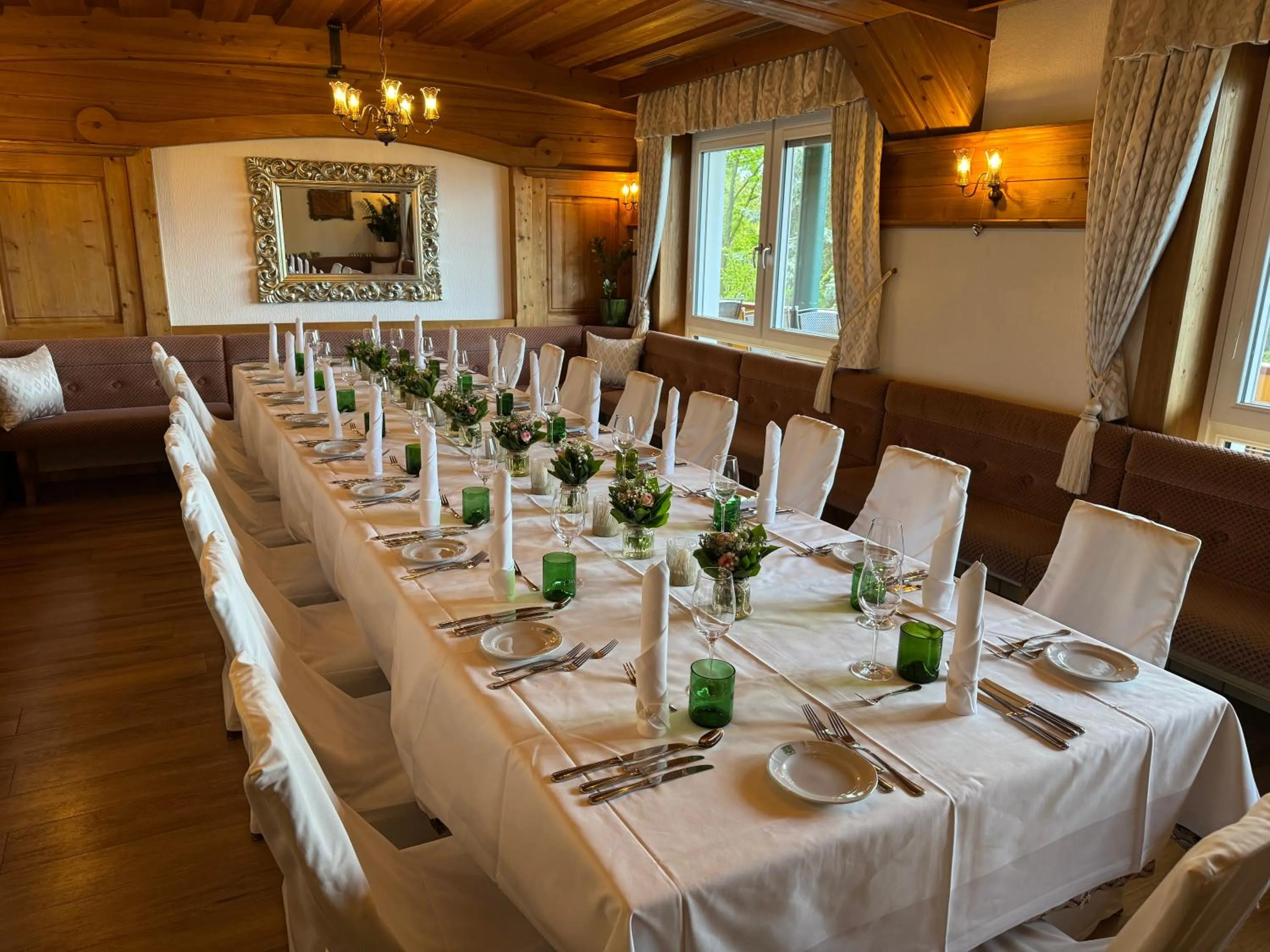 Restaurant/places to eat in Panoramahotel Steirerland