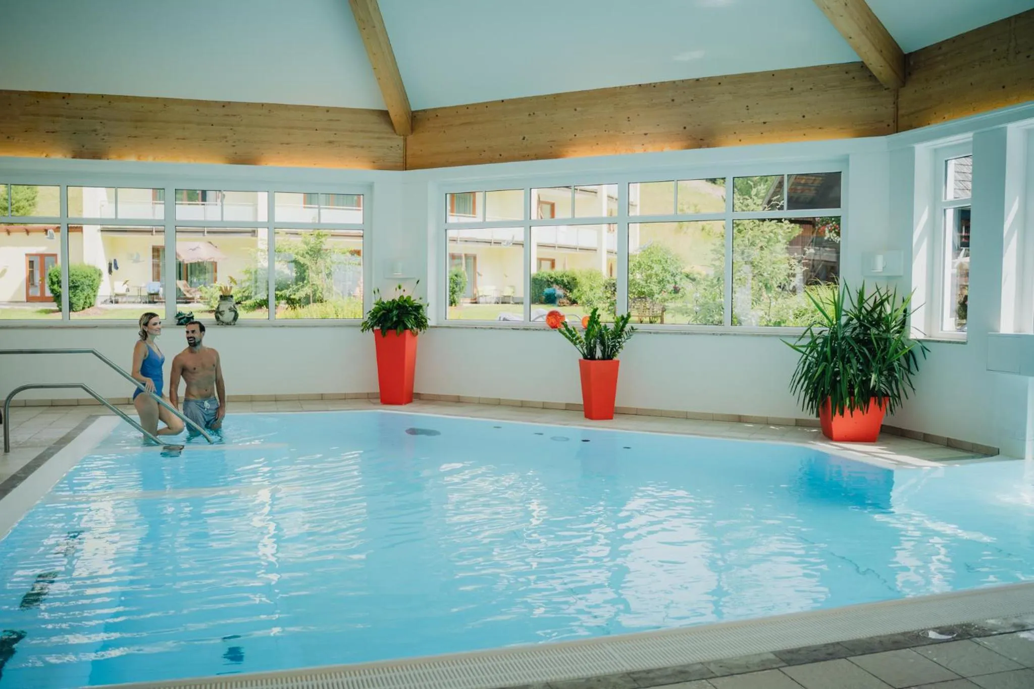 Swimming pool in Relax- & Wanderhotel Poppengut
