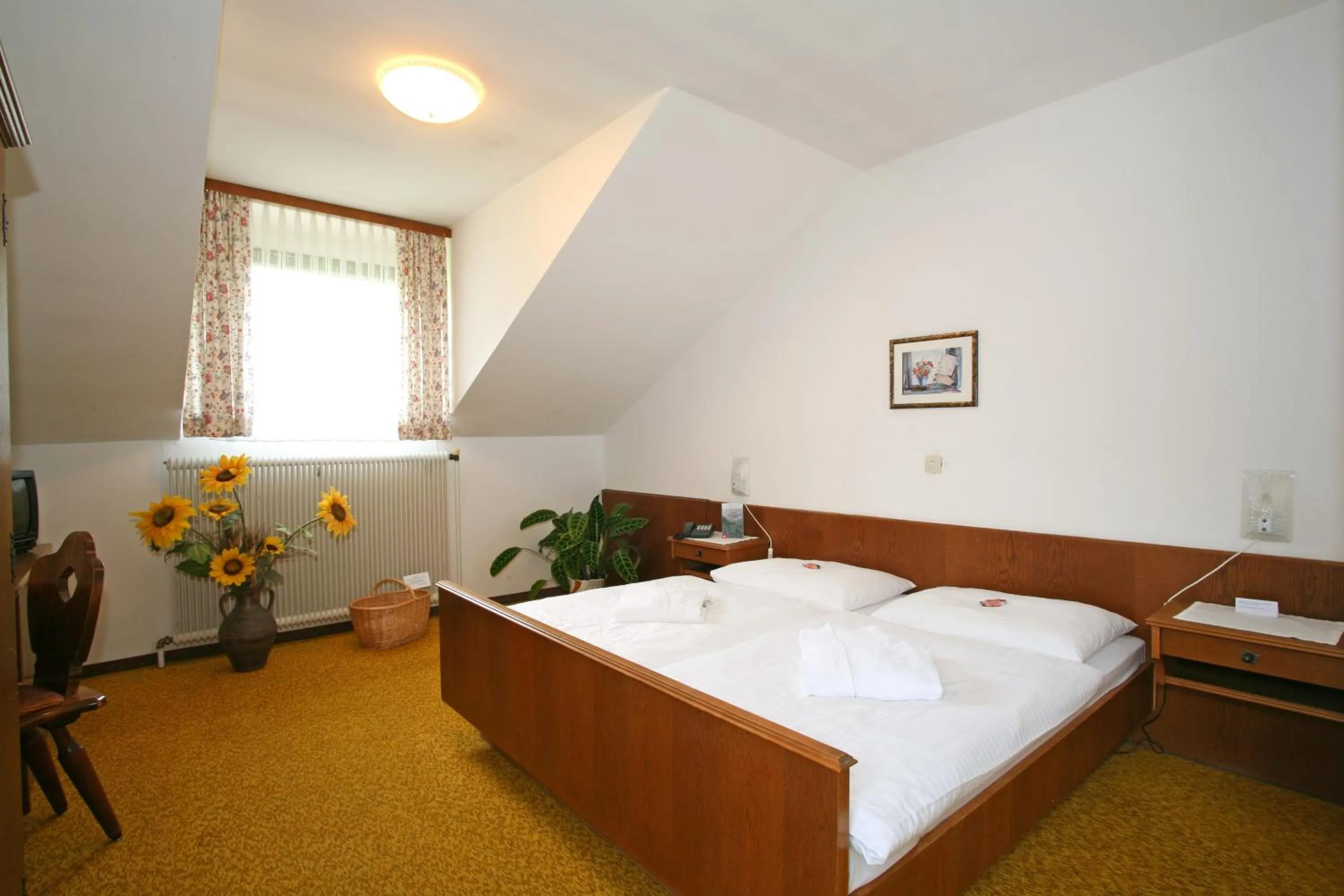 Photo of the whole room, Bed in Relax- & Wanderhotel Poppengut