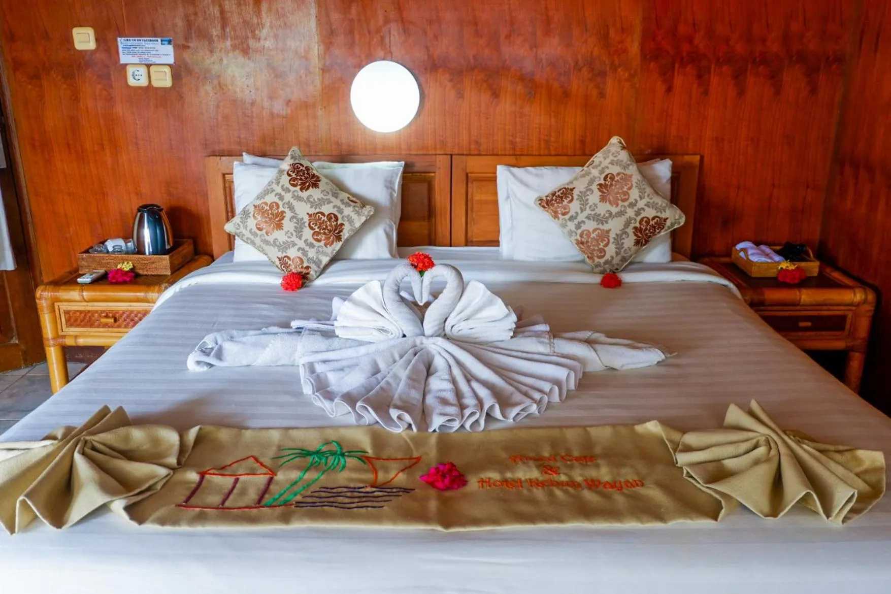 Bed in Amed Cafe & Hotel Kebun Wayan