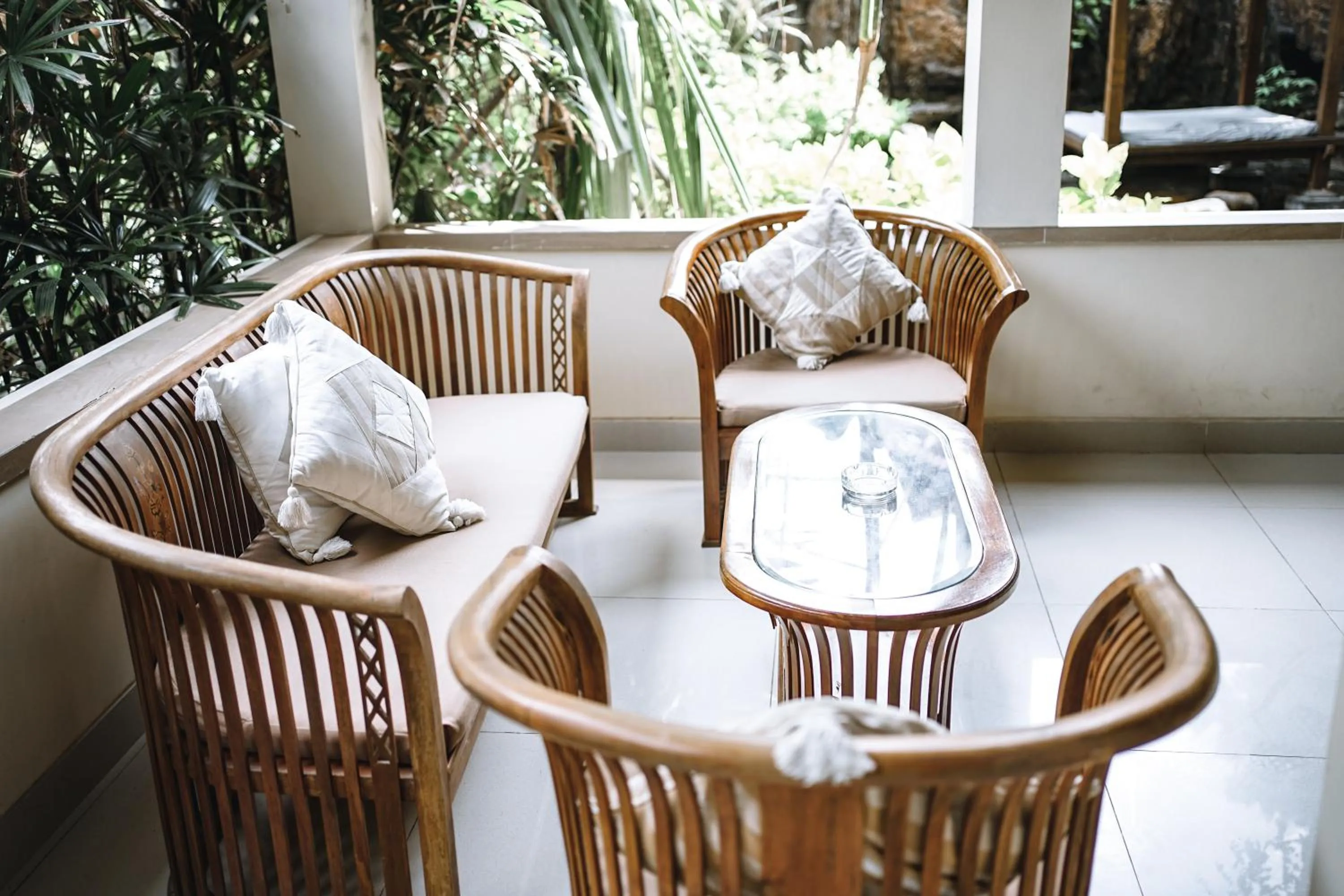 Balcony/Terrace in Amed Cafe & Hotel Kebun Wayan