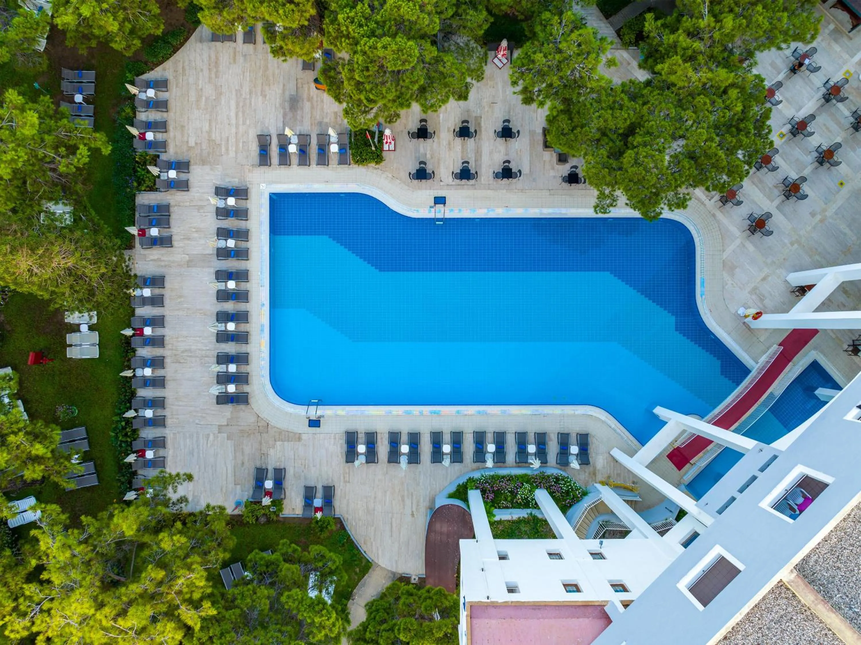 Property building in Asteria Collection Side