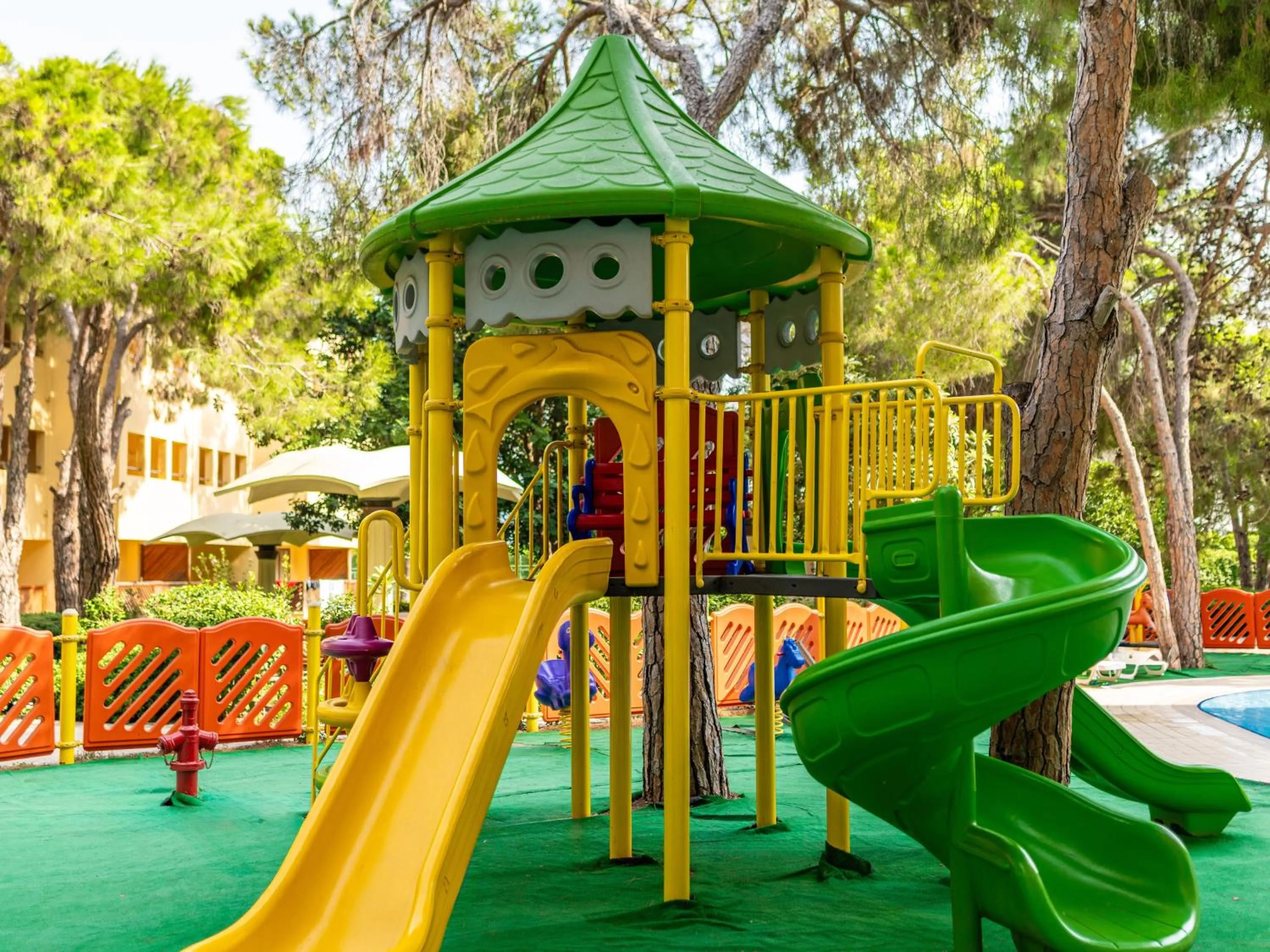 children in Asteria Collection Side