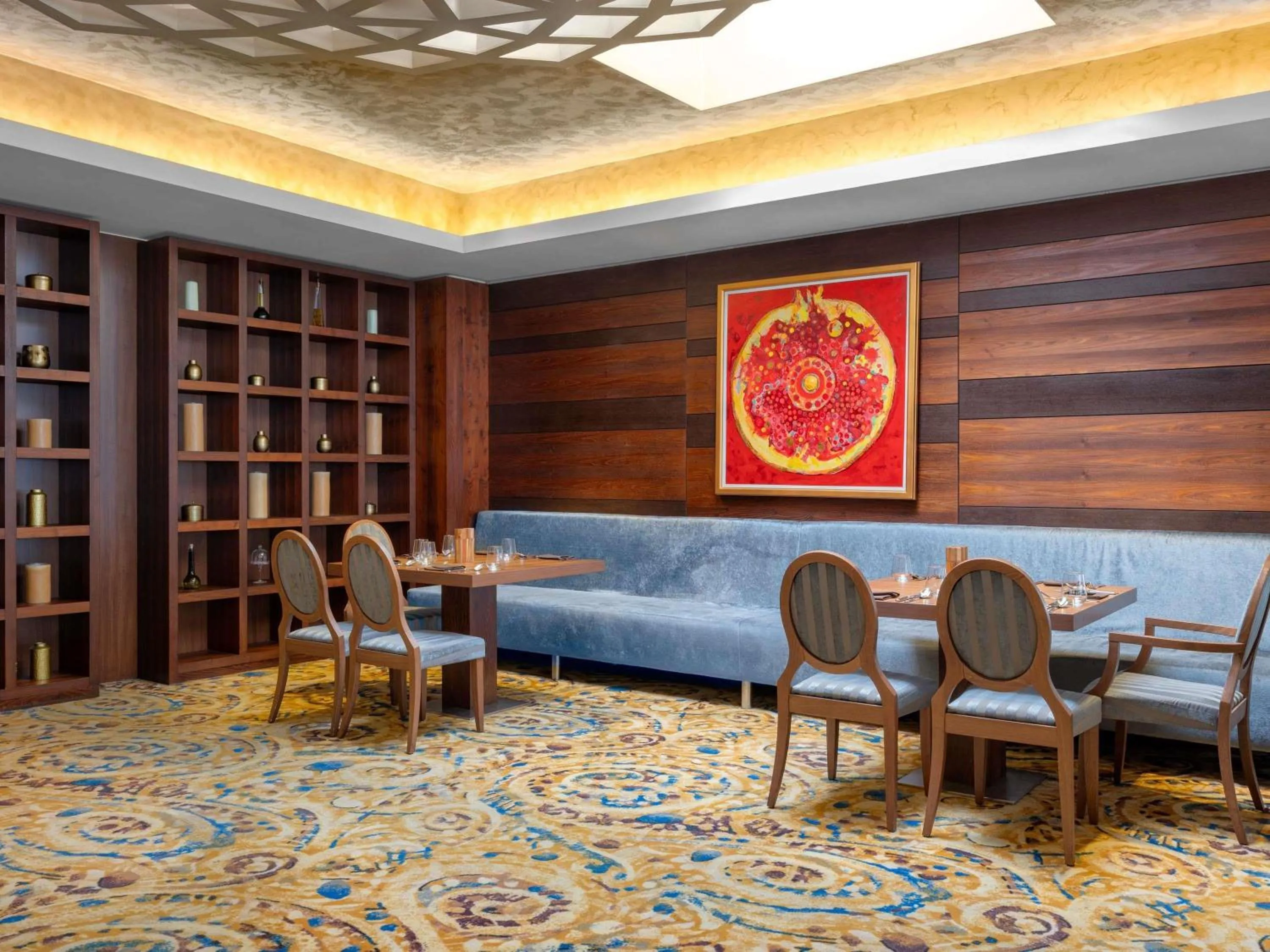 Restaurant/places to eat in Movenpick hotel Sarajevo