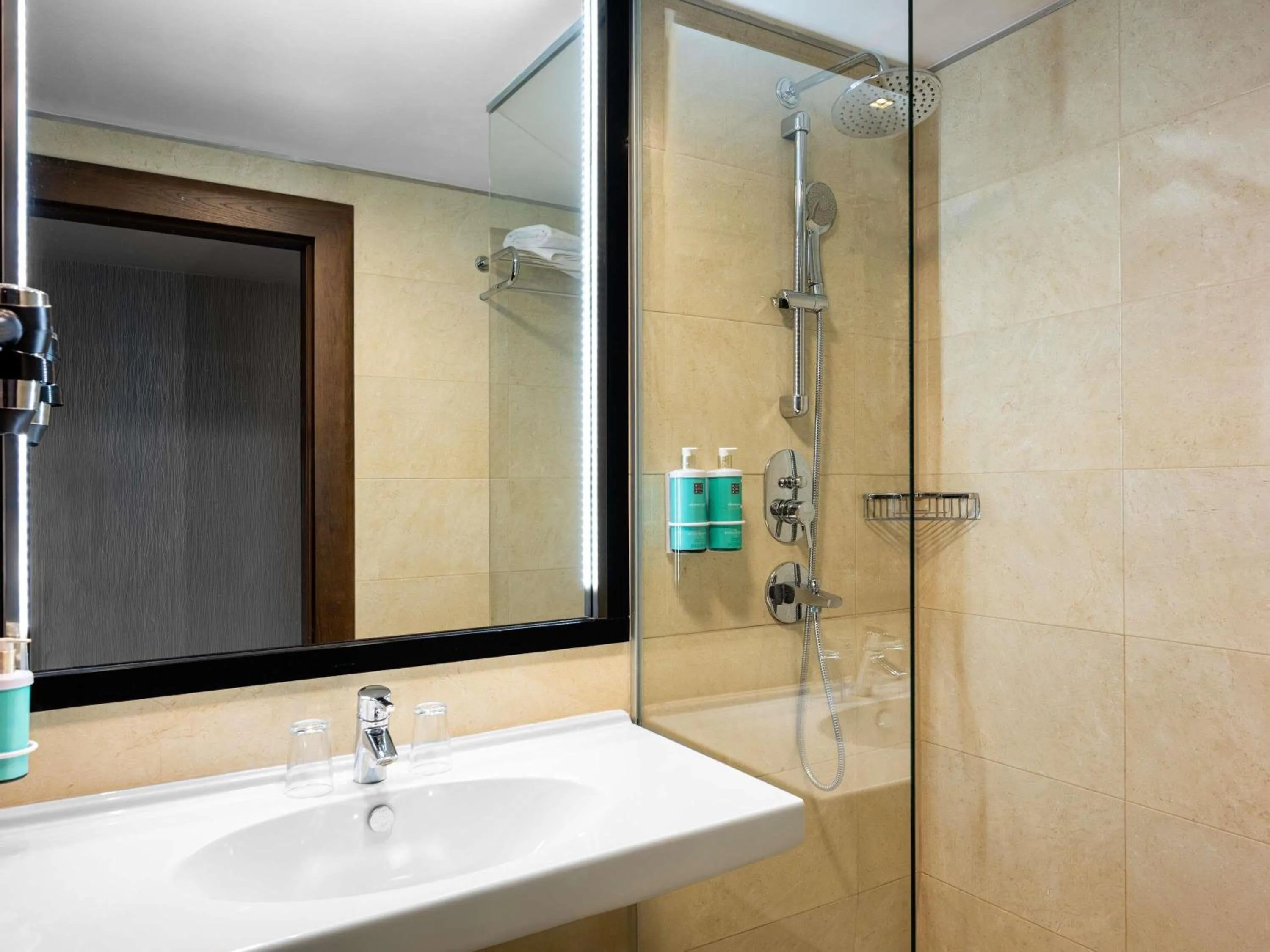 Bedroom in Movenpick hotel Sarajevo