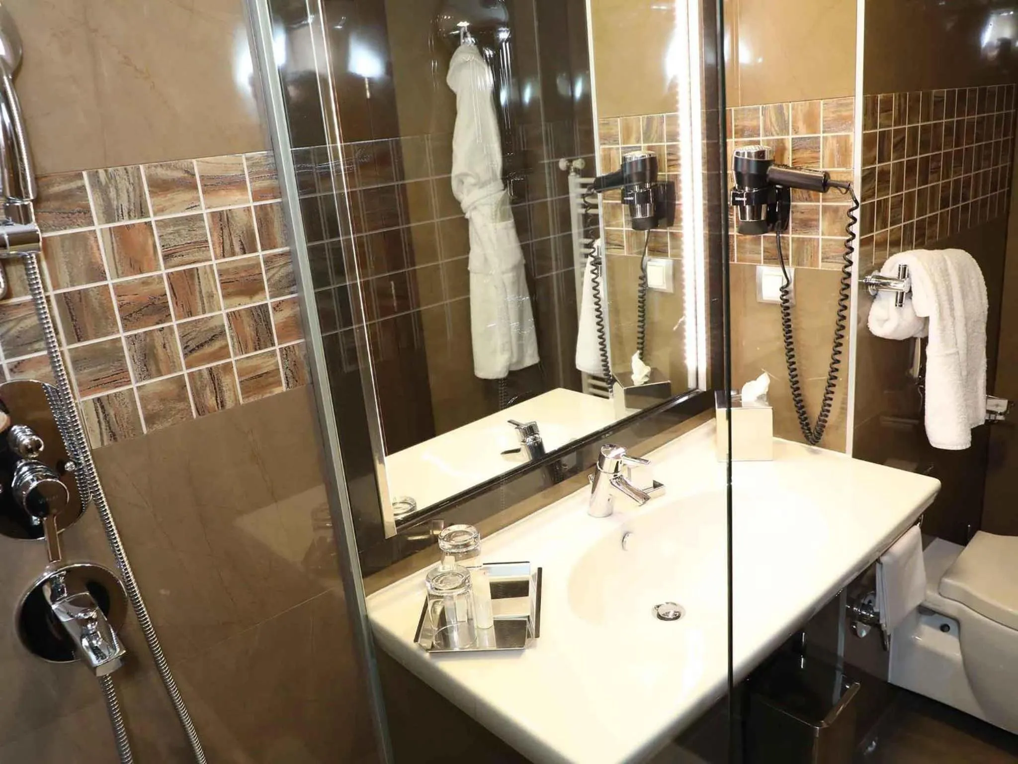 Bedroom in Movenpick hotel Sarajevo