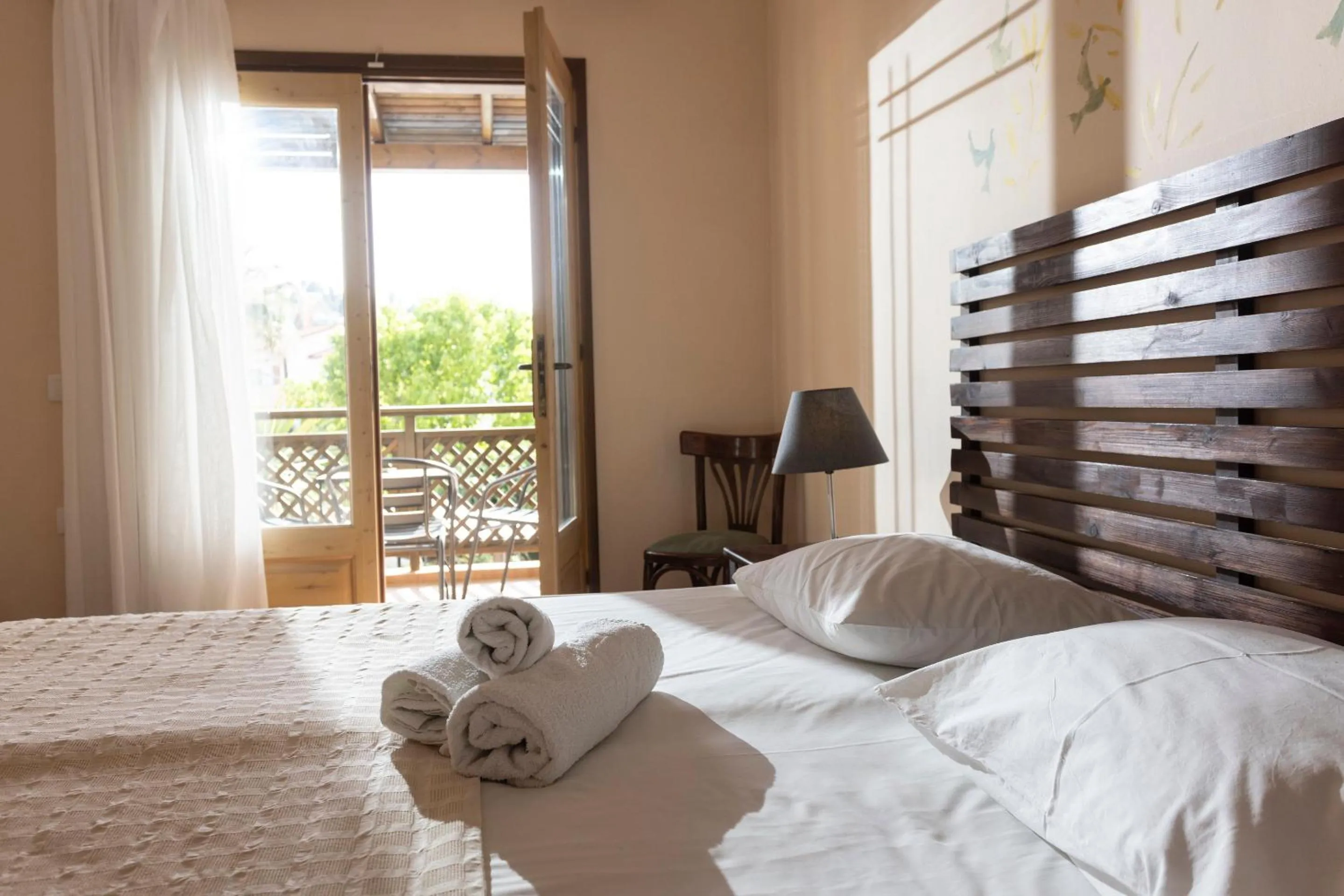 Bed in Ammon Garden Hotel