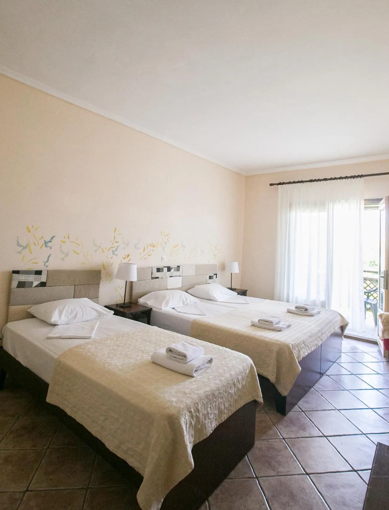 Bed in Ammon Garden Hotel