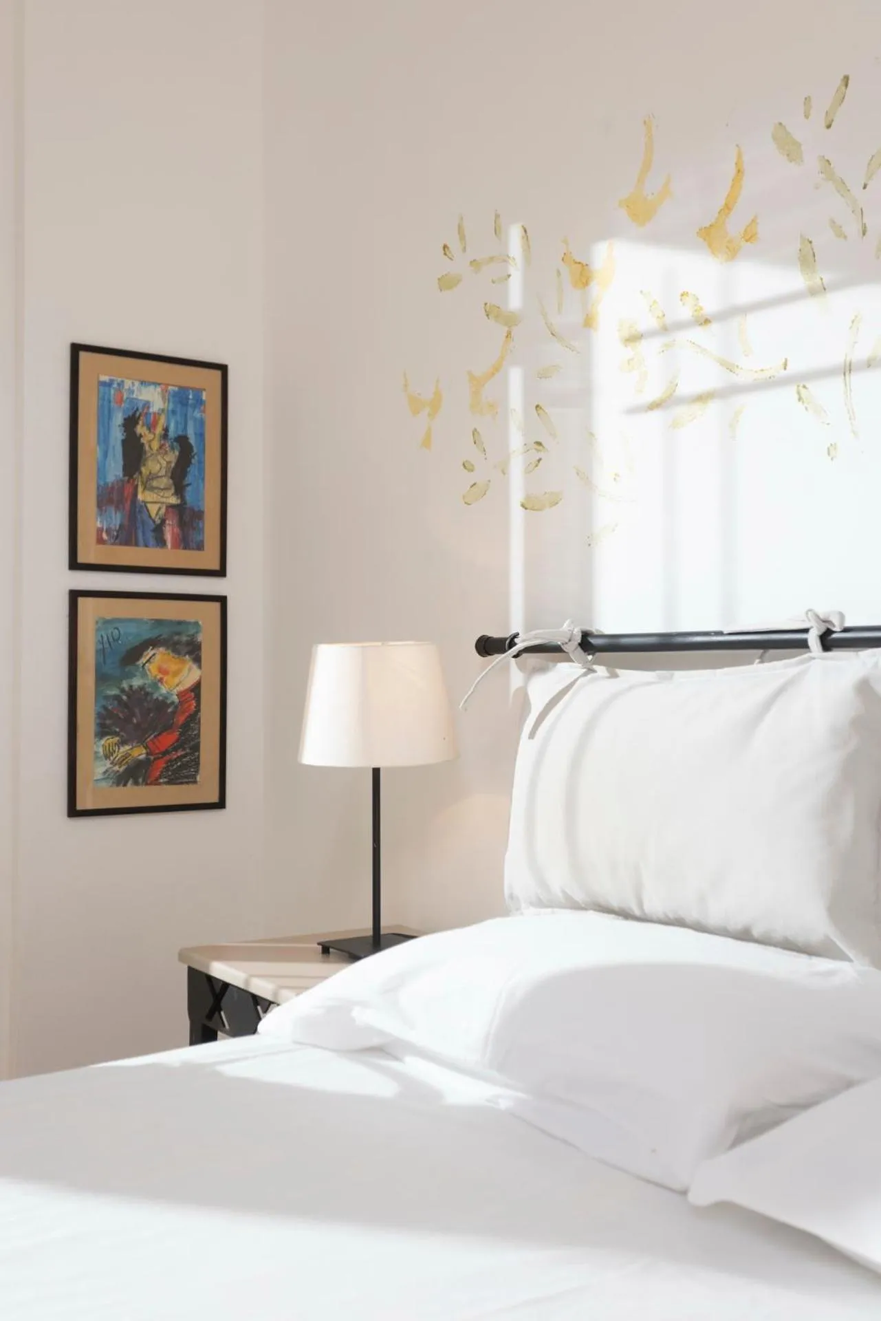 Bed in Ammon Garden Hotel