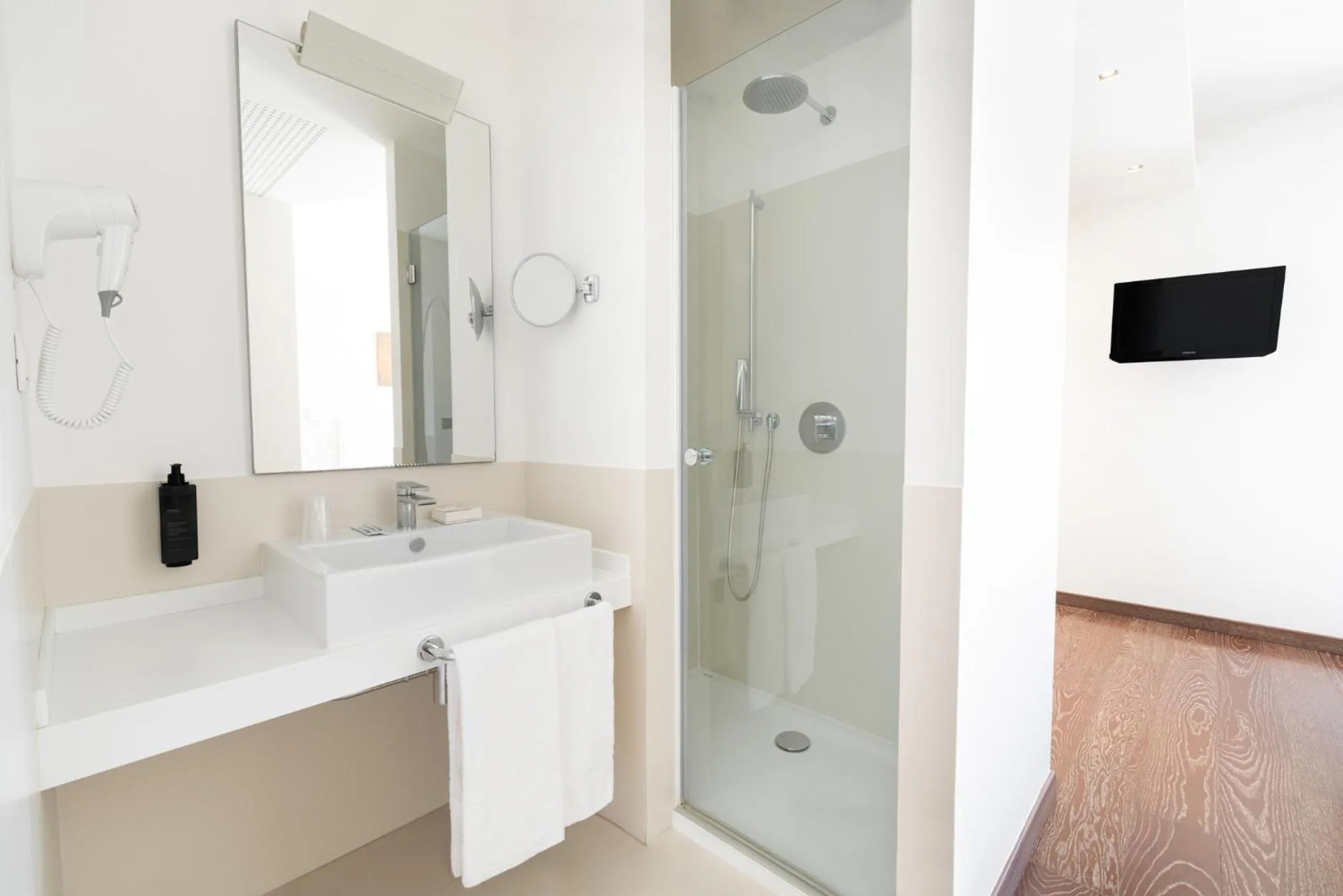 Bathroom in Life Hotel Seaview & Spa