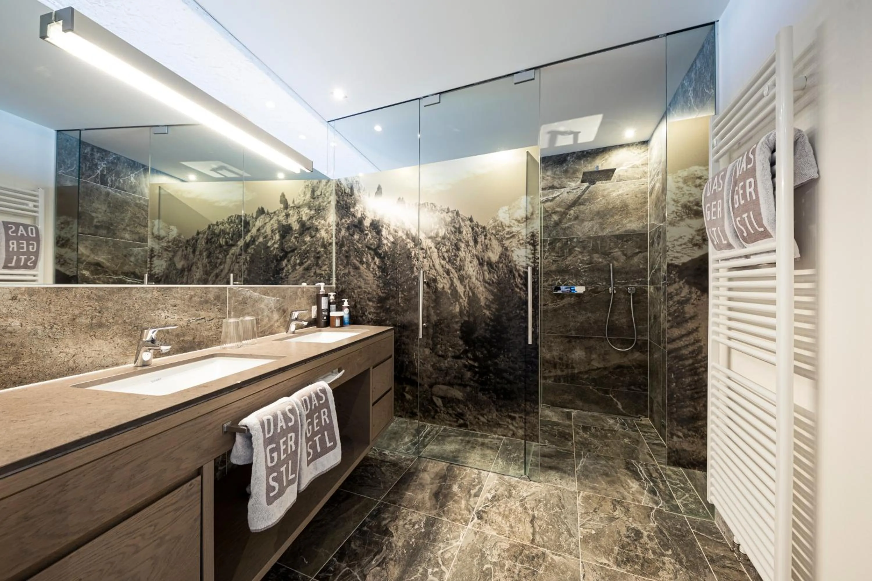 Seating area in DAS GERSTL Alpine Retreat