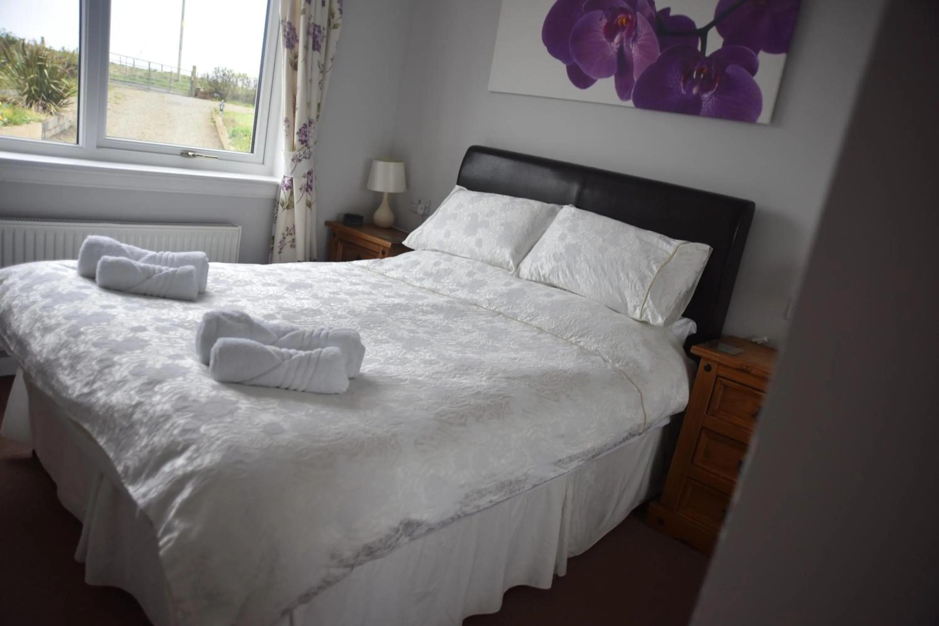 Bedroom, Bed in Braeswick B&B