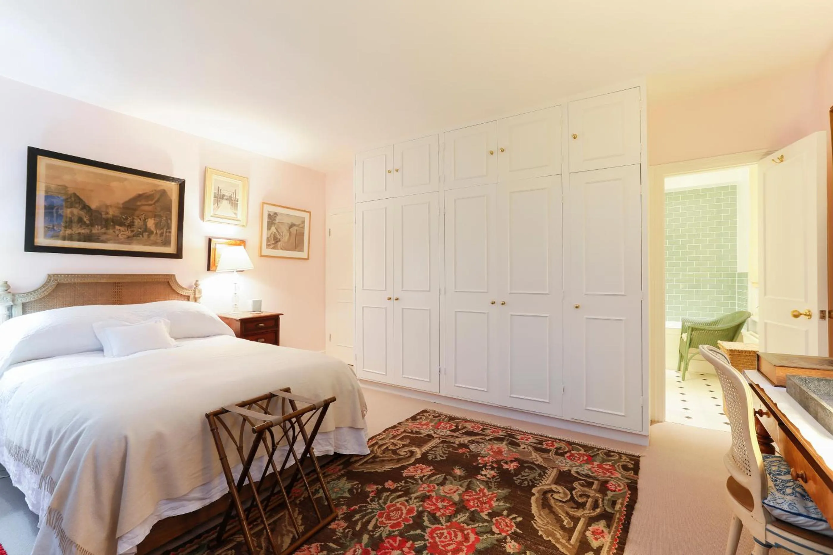 Bedroom, Bed in Attractive Chelsea apartment for four