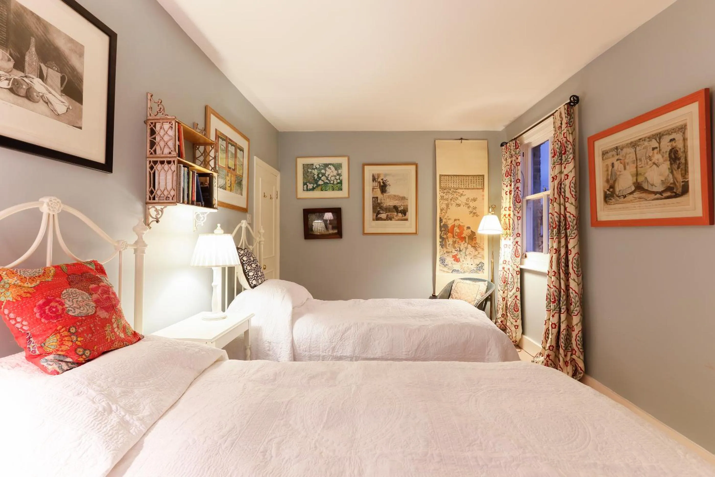 Bedroom, Bed in Attractive Chelsea apartment for four