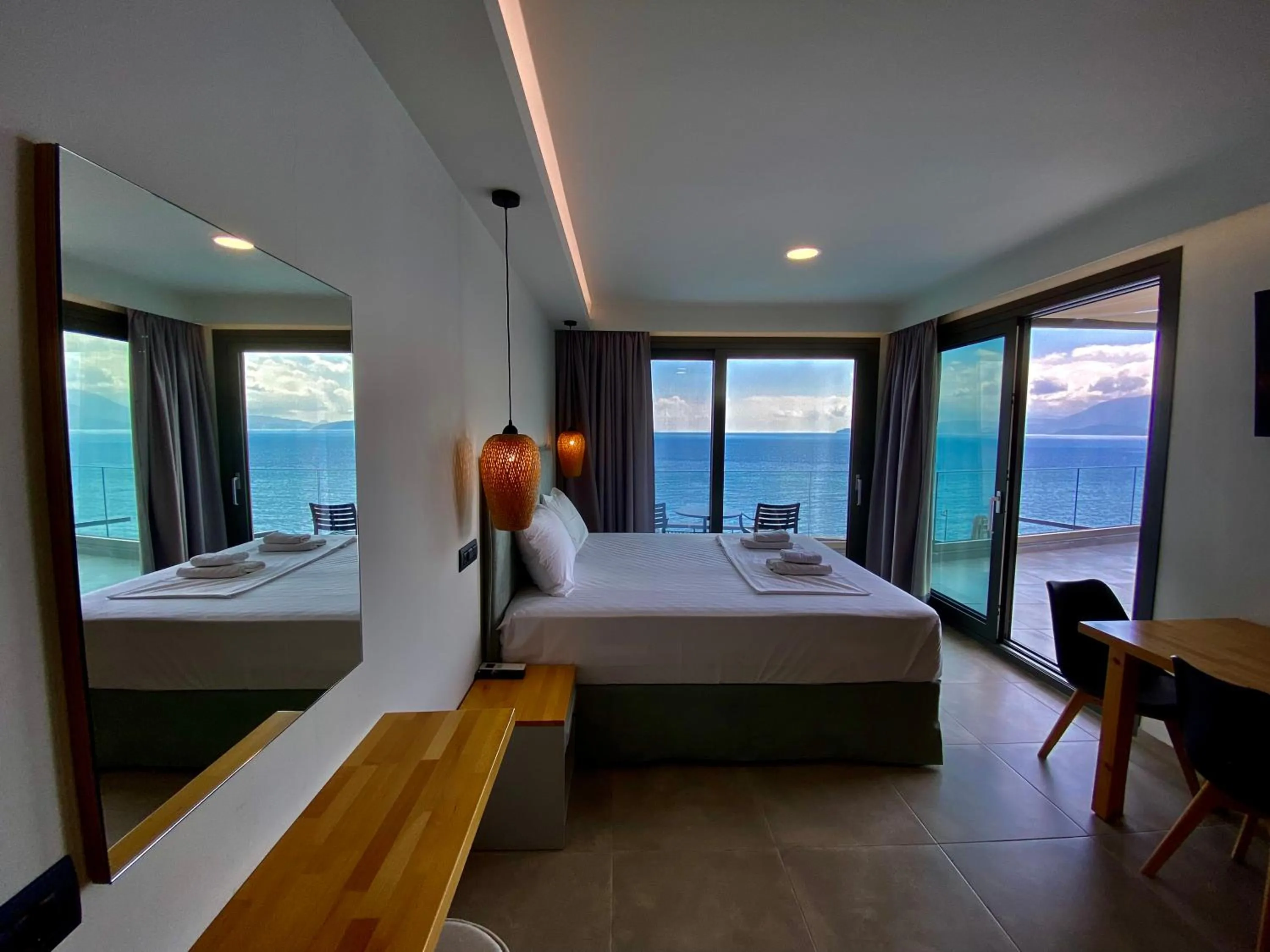 Bed in Ostria Apartments