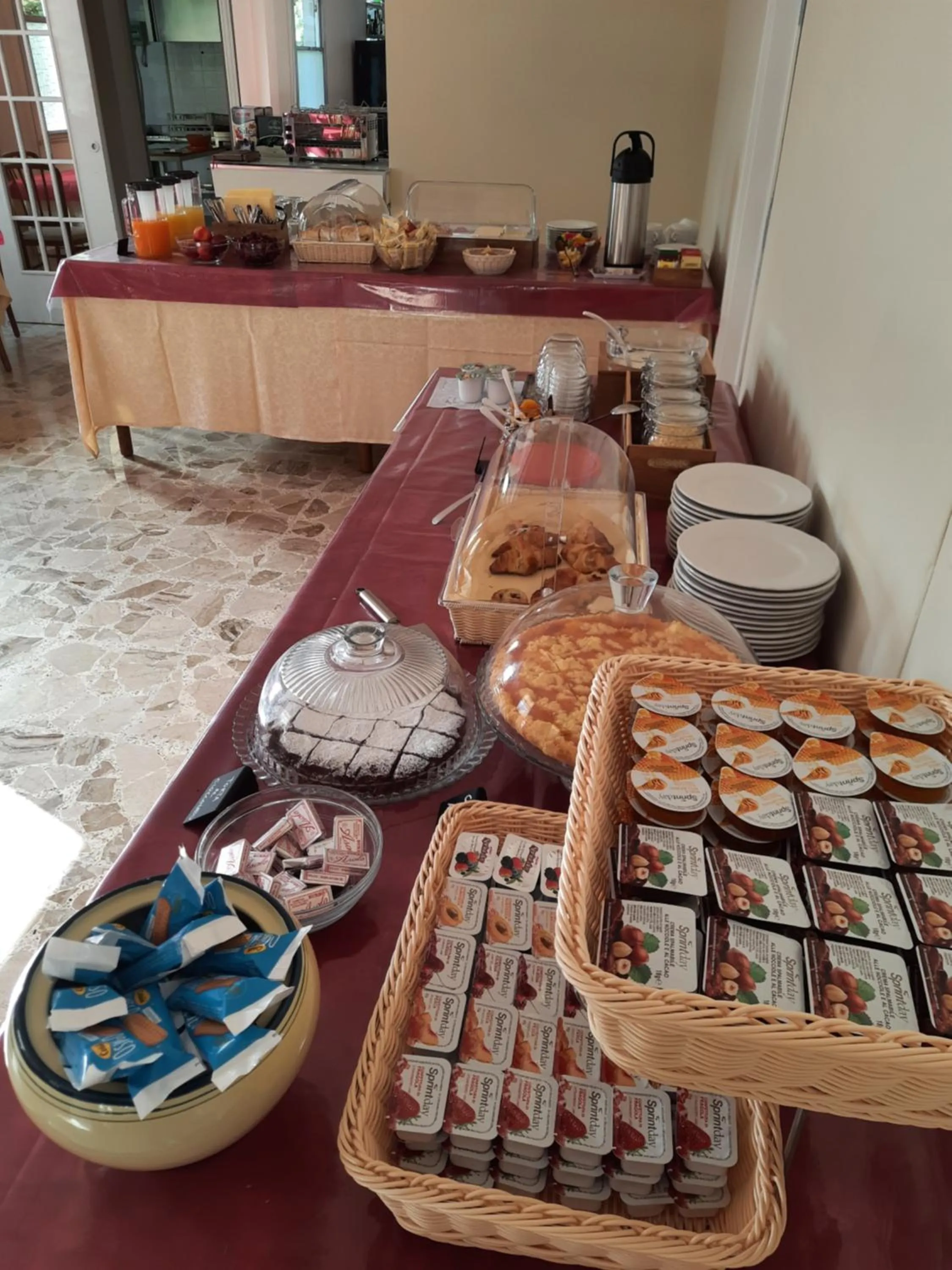 Breakfast in Hotel Barbiani