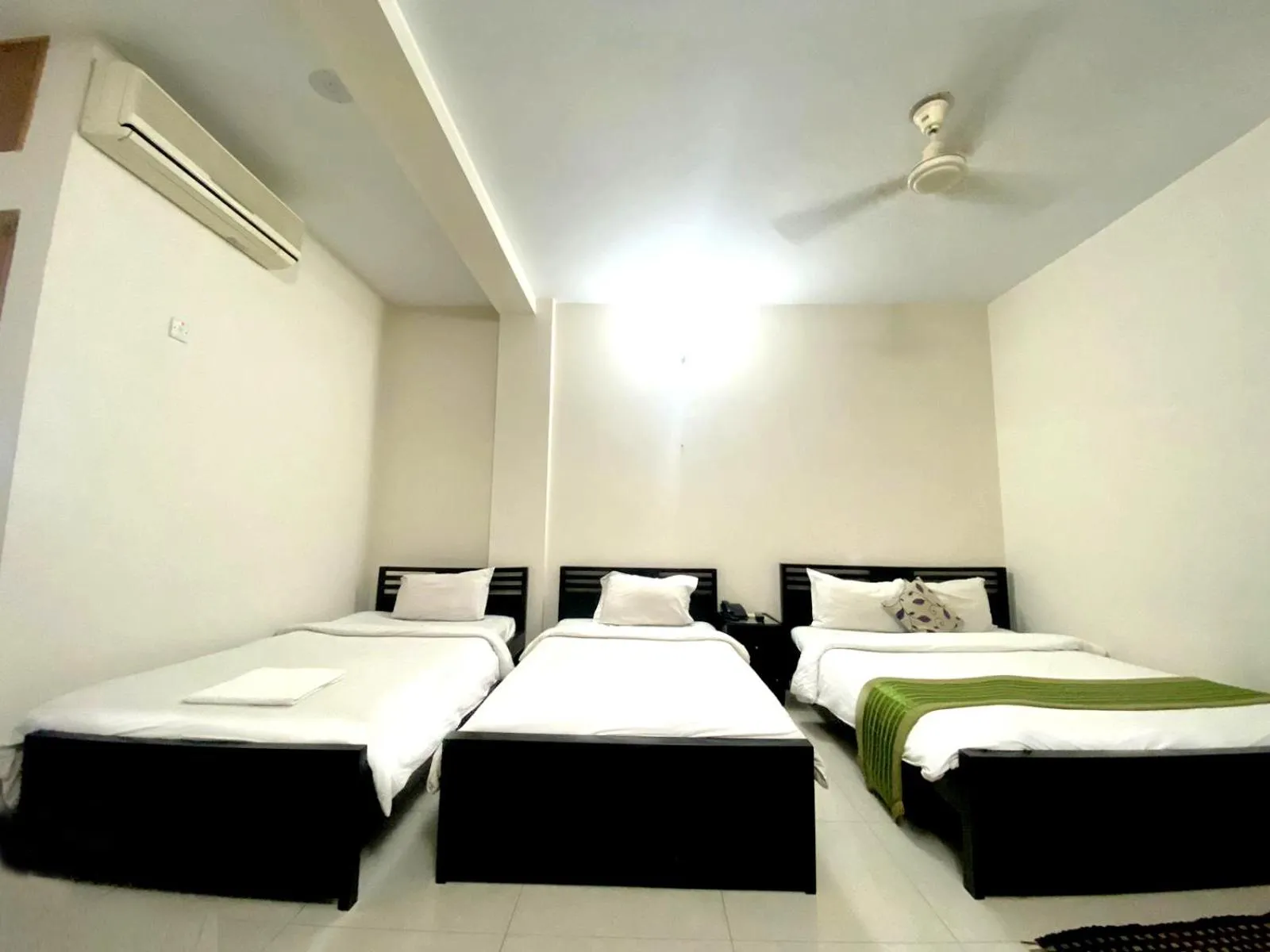 Bed in Restinn Hotel