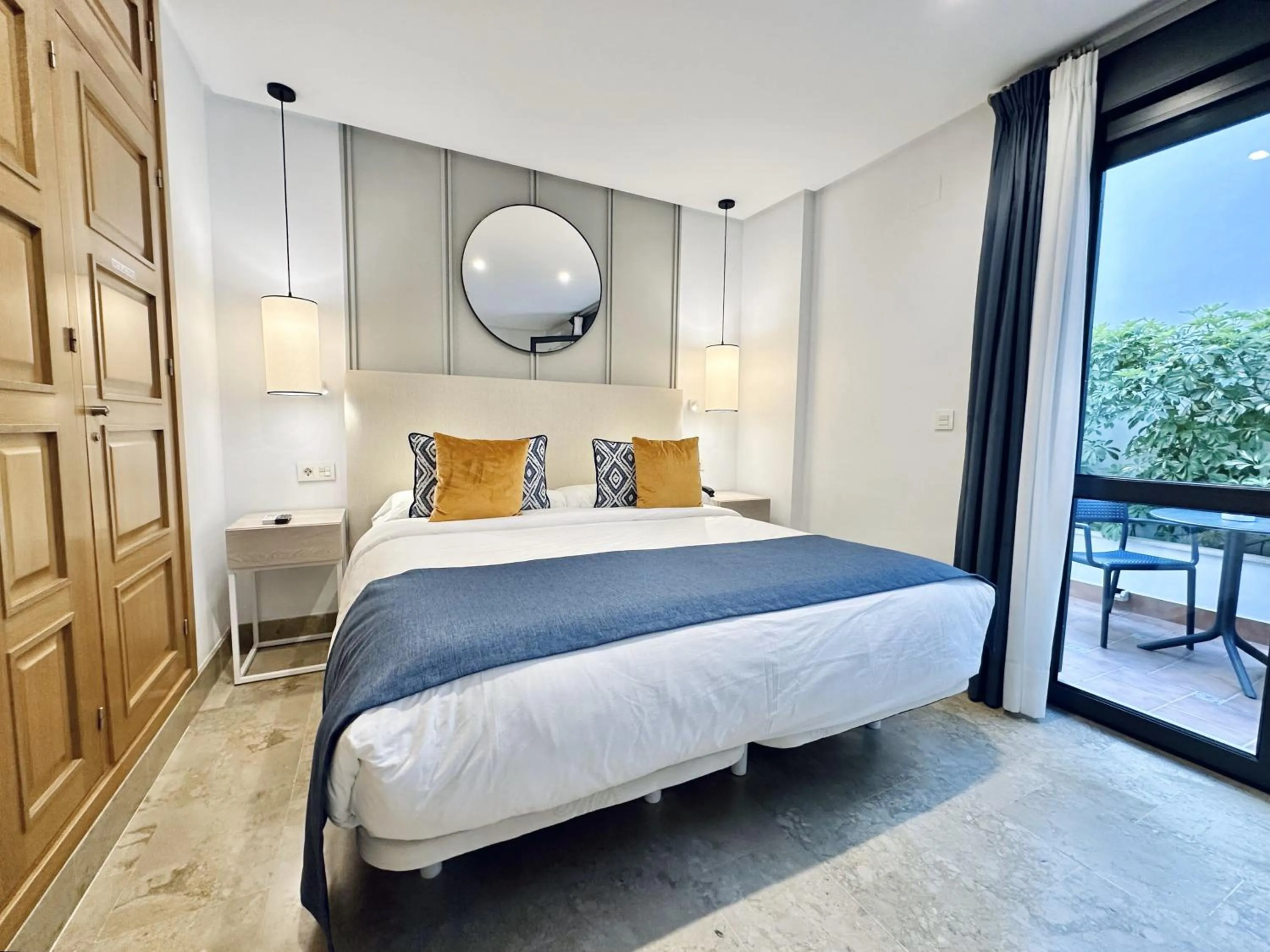 Bed in Hotel Apartamentos Marina Luz