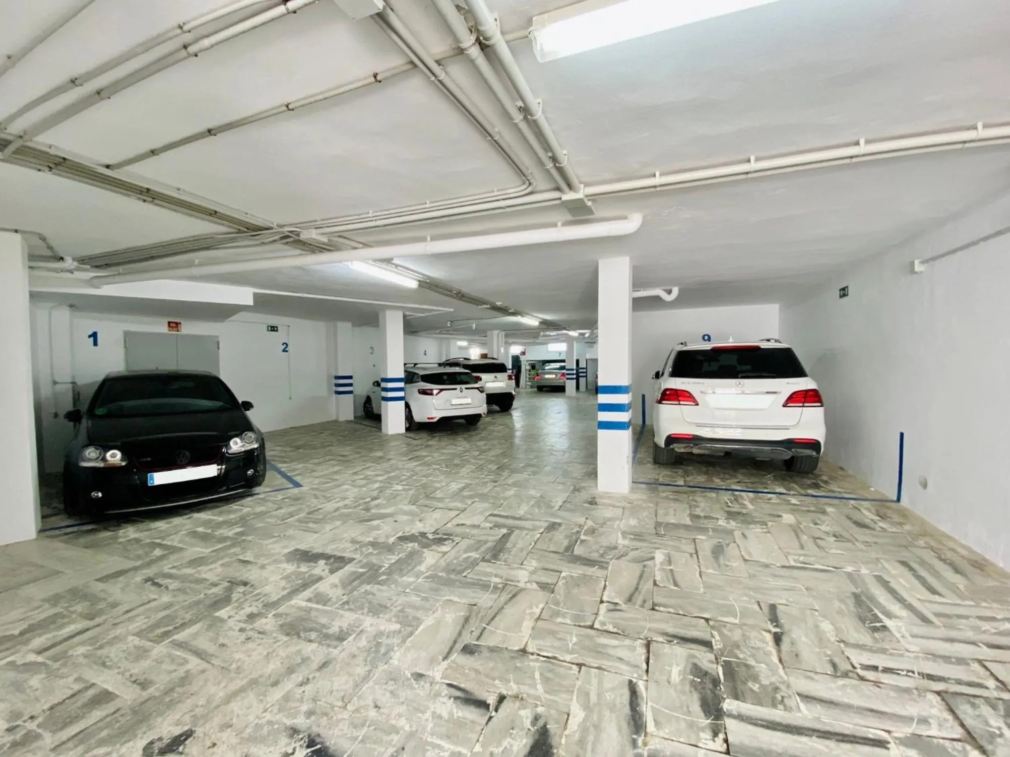 Parking in Hotel Apartamentos Marina Luz