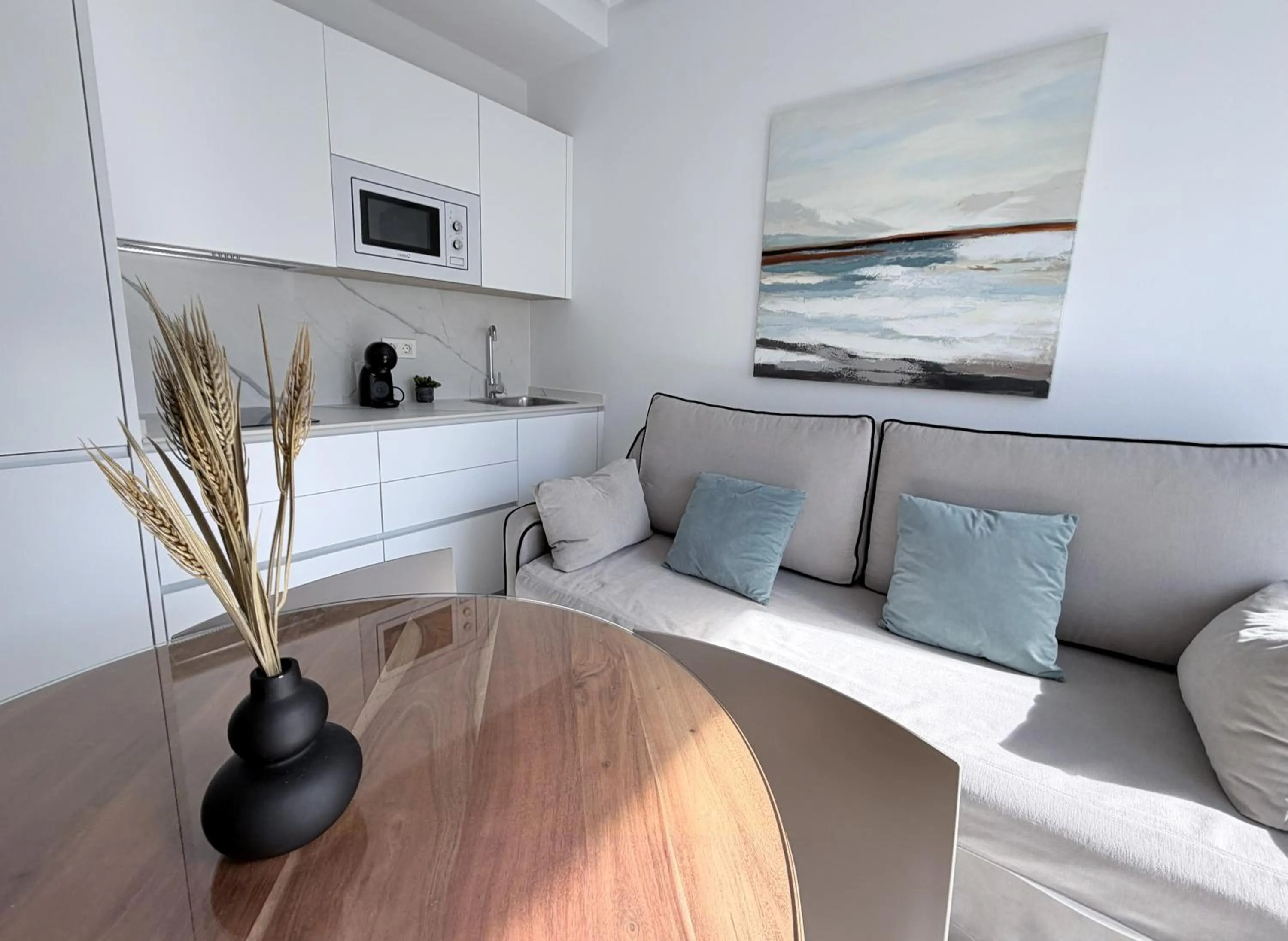 Kitchen or kitchenette in Hotel Apartamentos Marina Luz