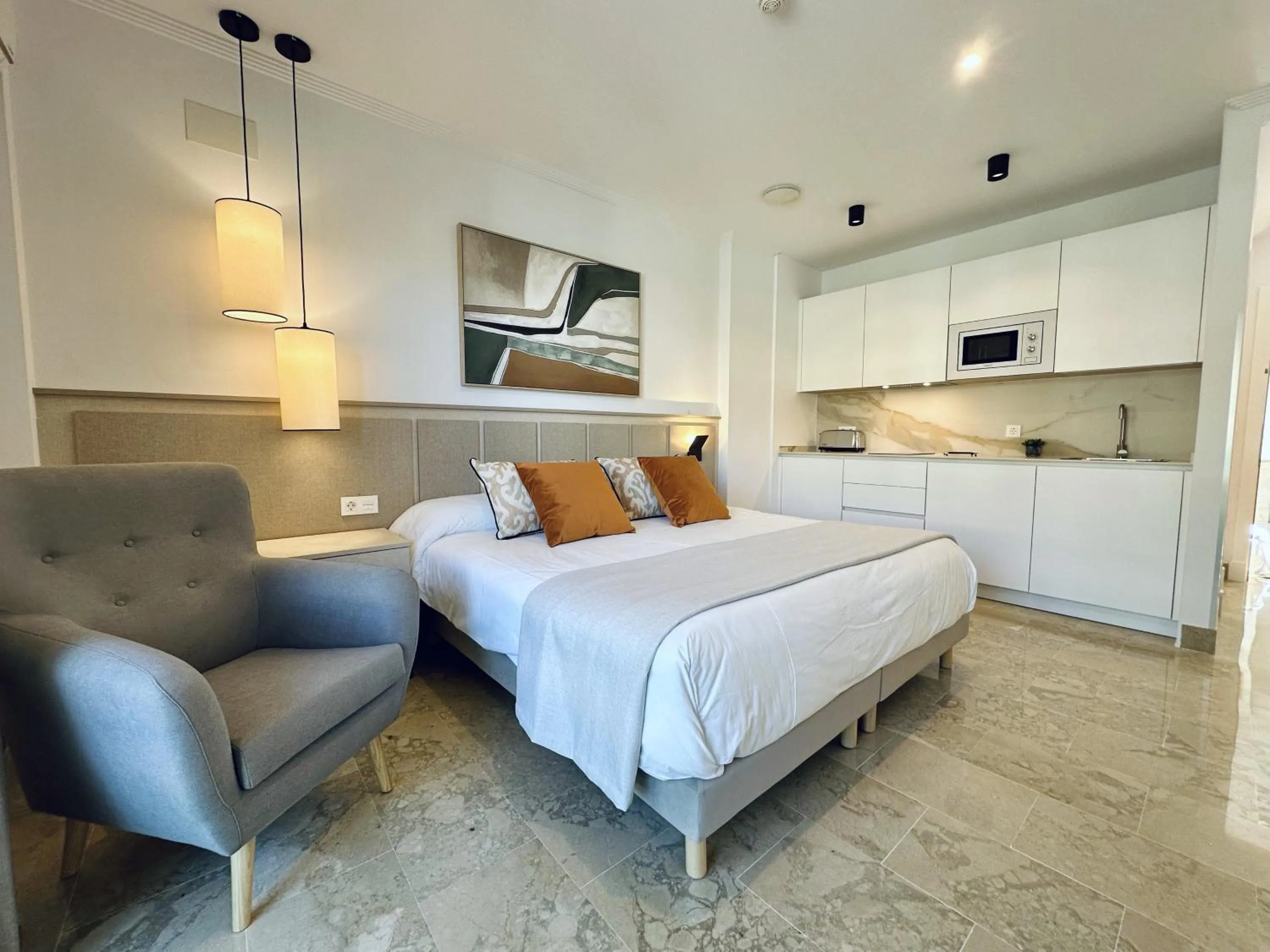 Photo of the whole room, Bed in Hotel Apartamentos Marina Luz