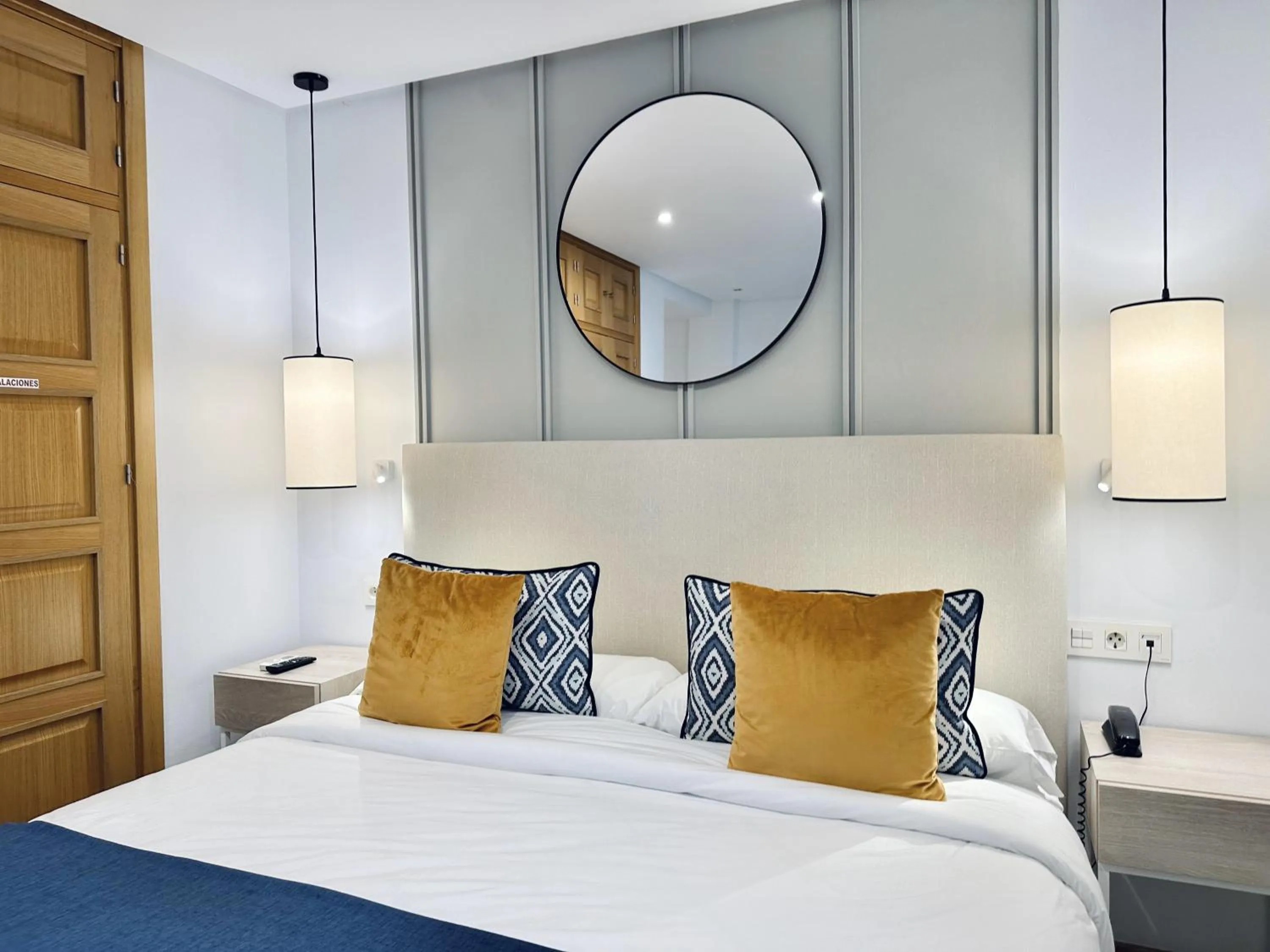 Bed in Hotel Apartamentos Marina Luz