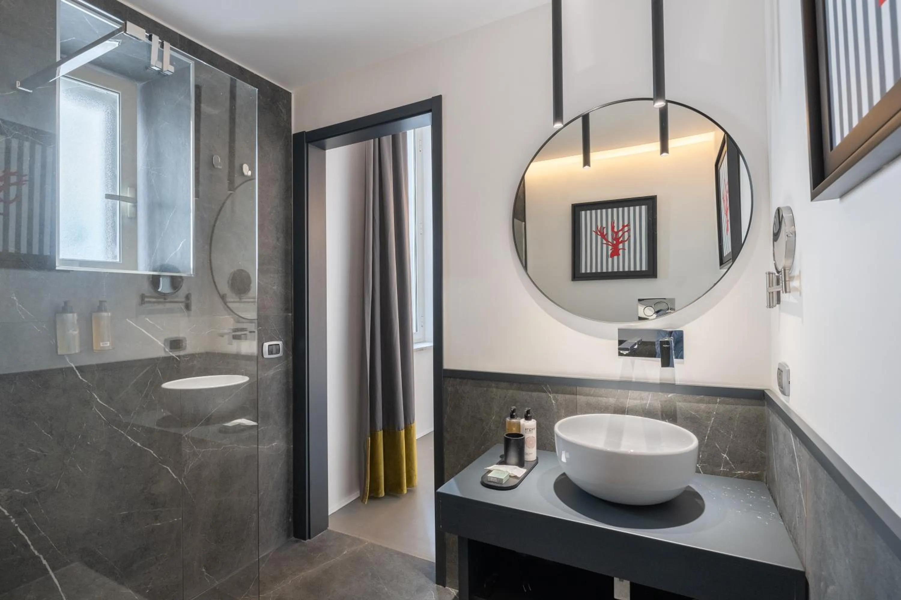 Shower in Le Mummarelle