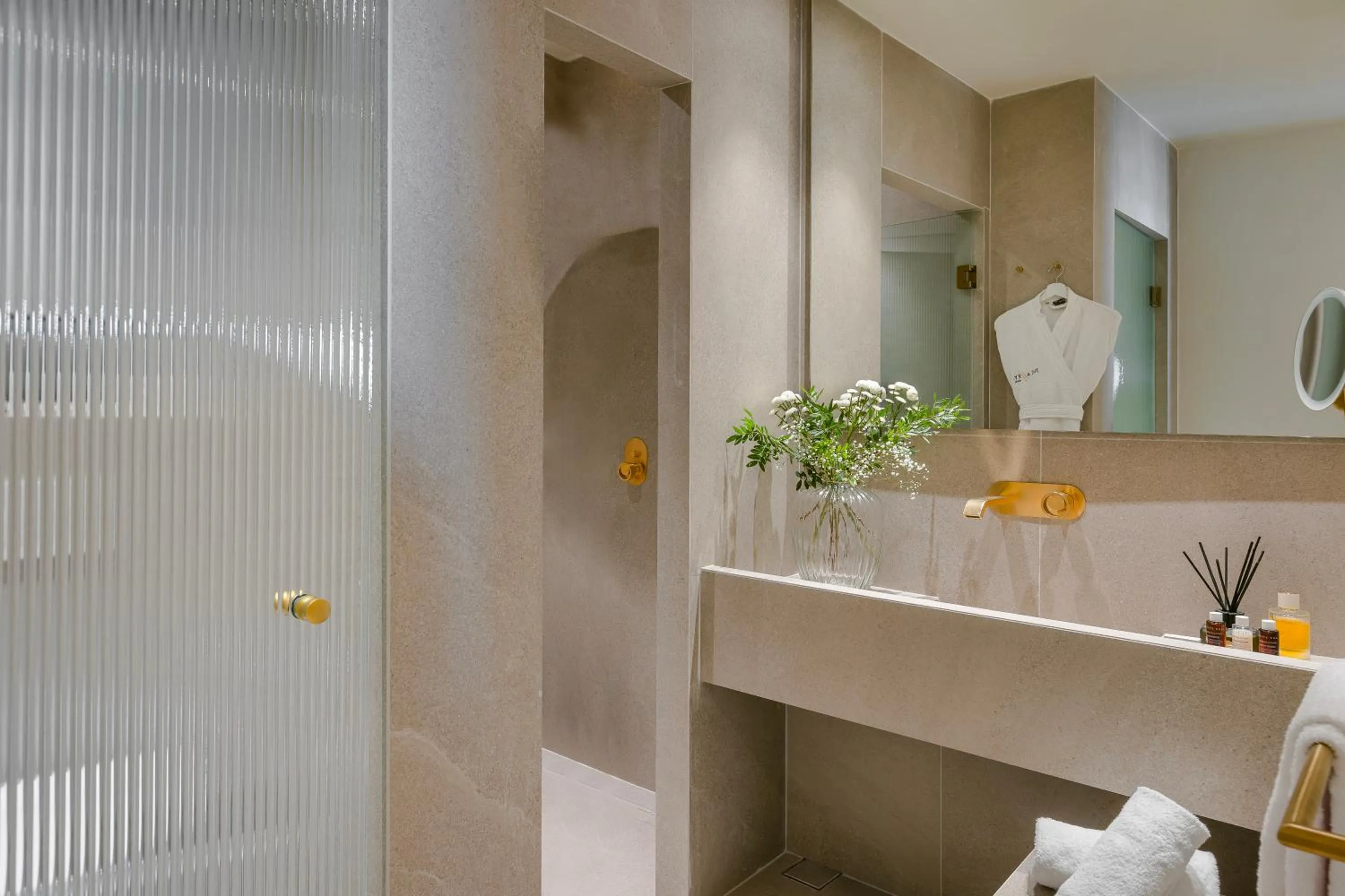 Alley Boutique Hotel and Spa