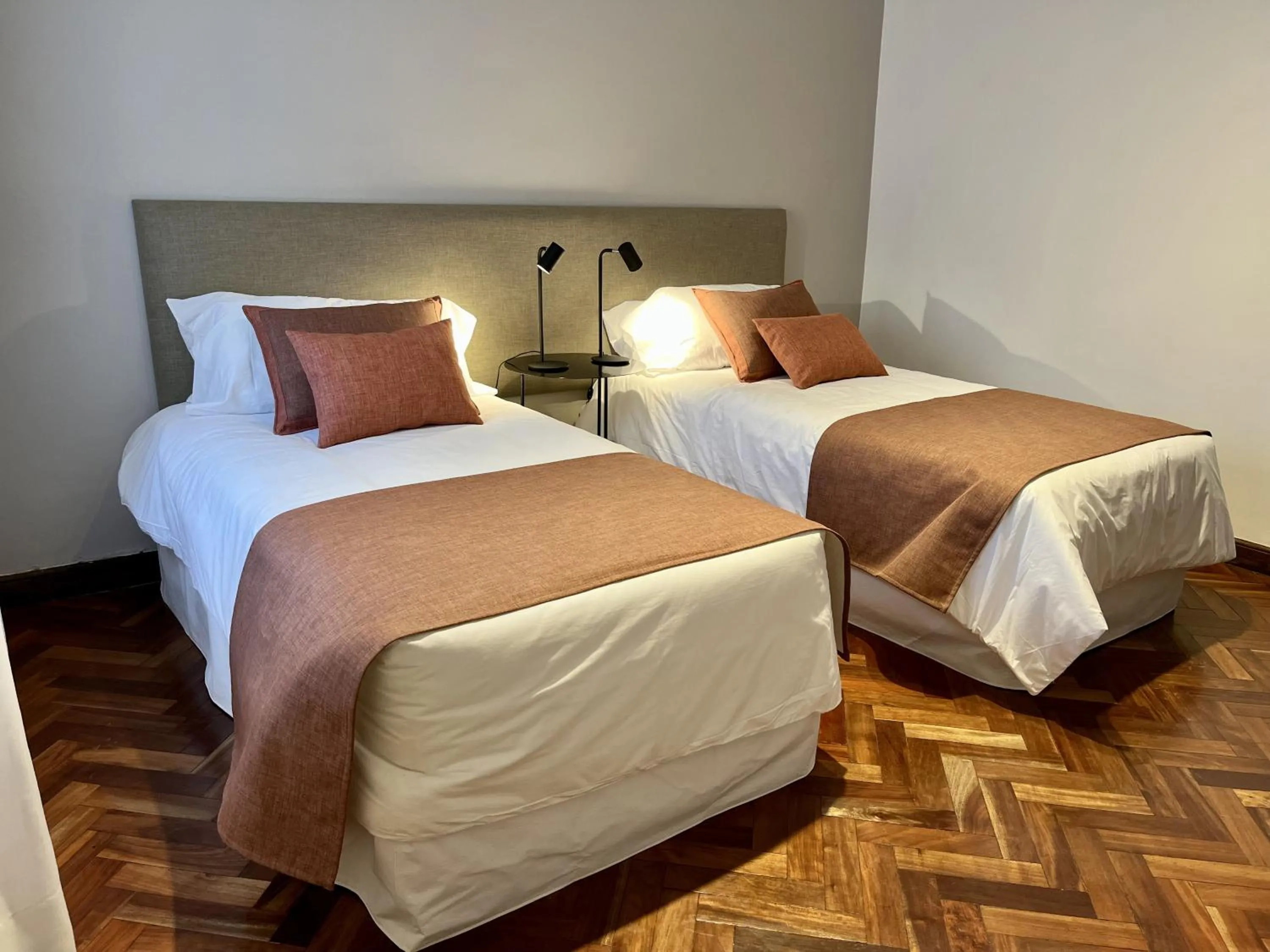 Photo of the whole room, Bed in Hotel Del Virrey