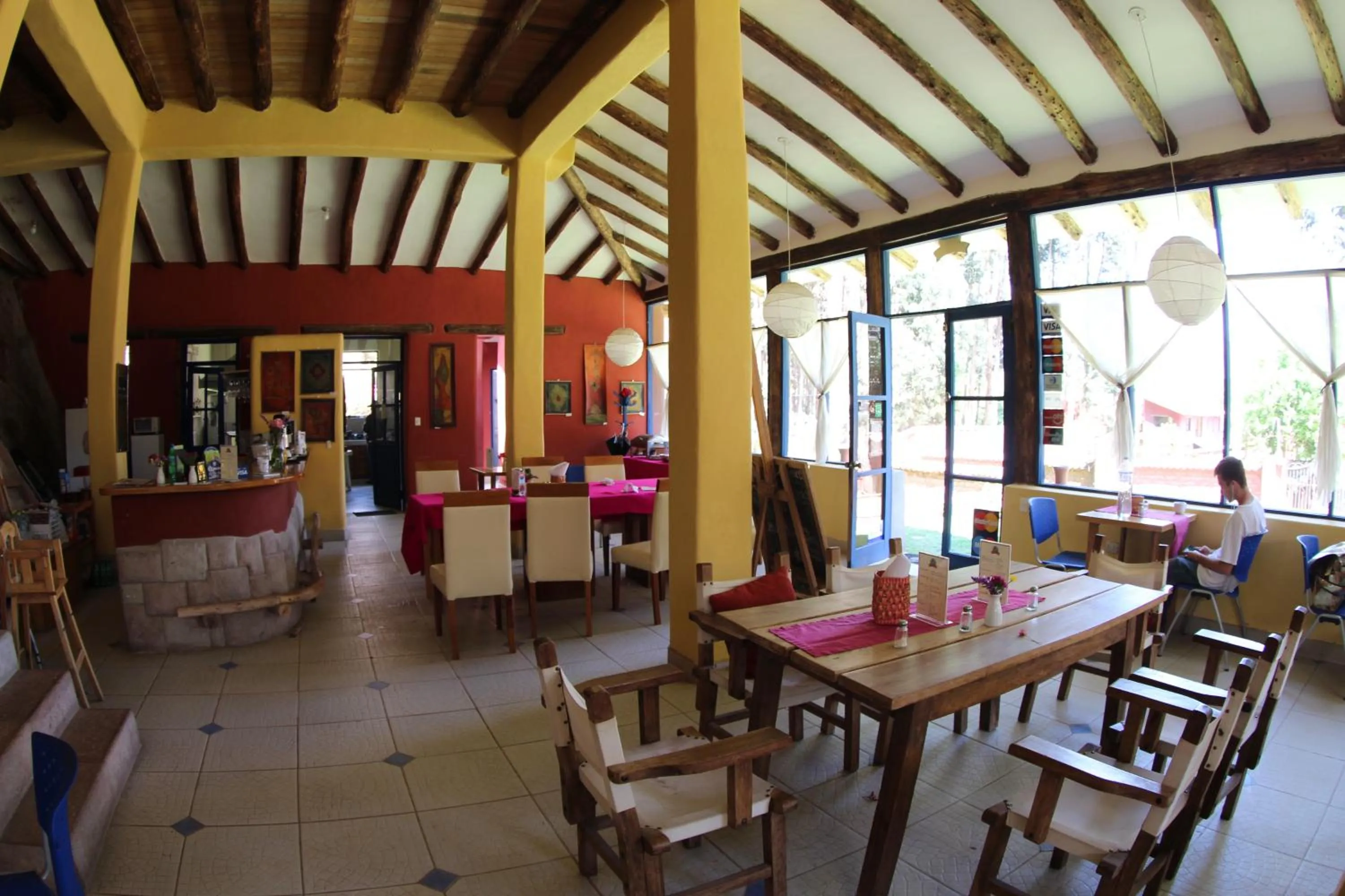 Restaurant/places to eat in Melissa Wasi