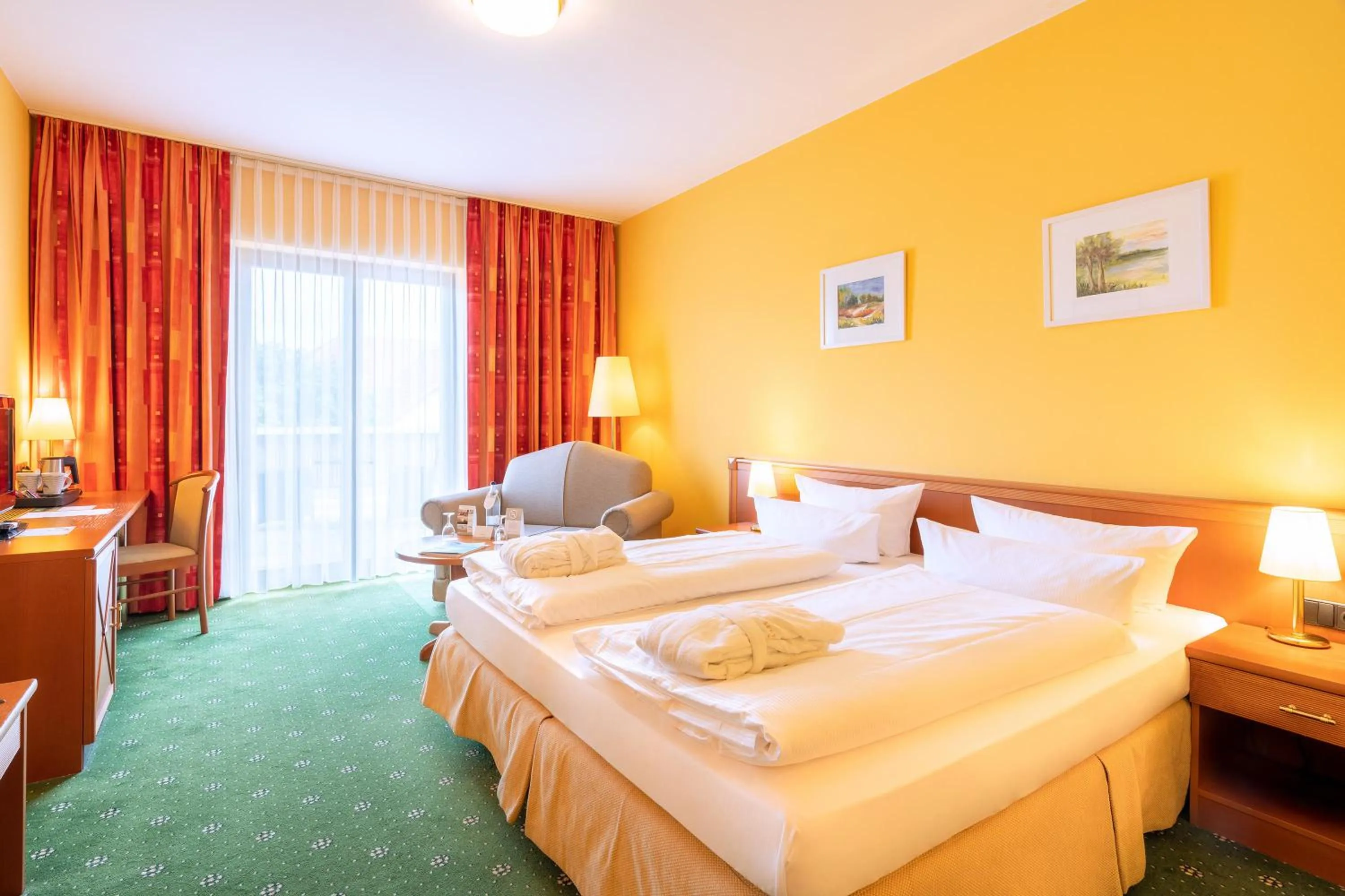 Photo of the whole room, Bed in SEETELHOTEL Nautic Usedom Hotel & Spa das Hotel für Wellness & Genuss auf Usedom