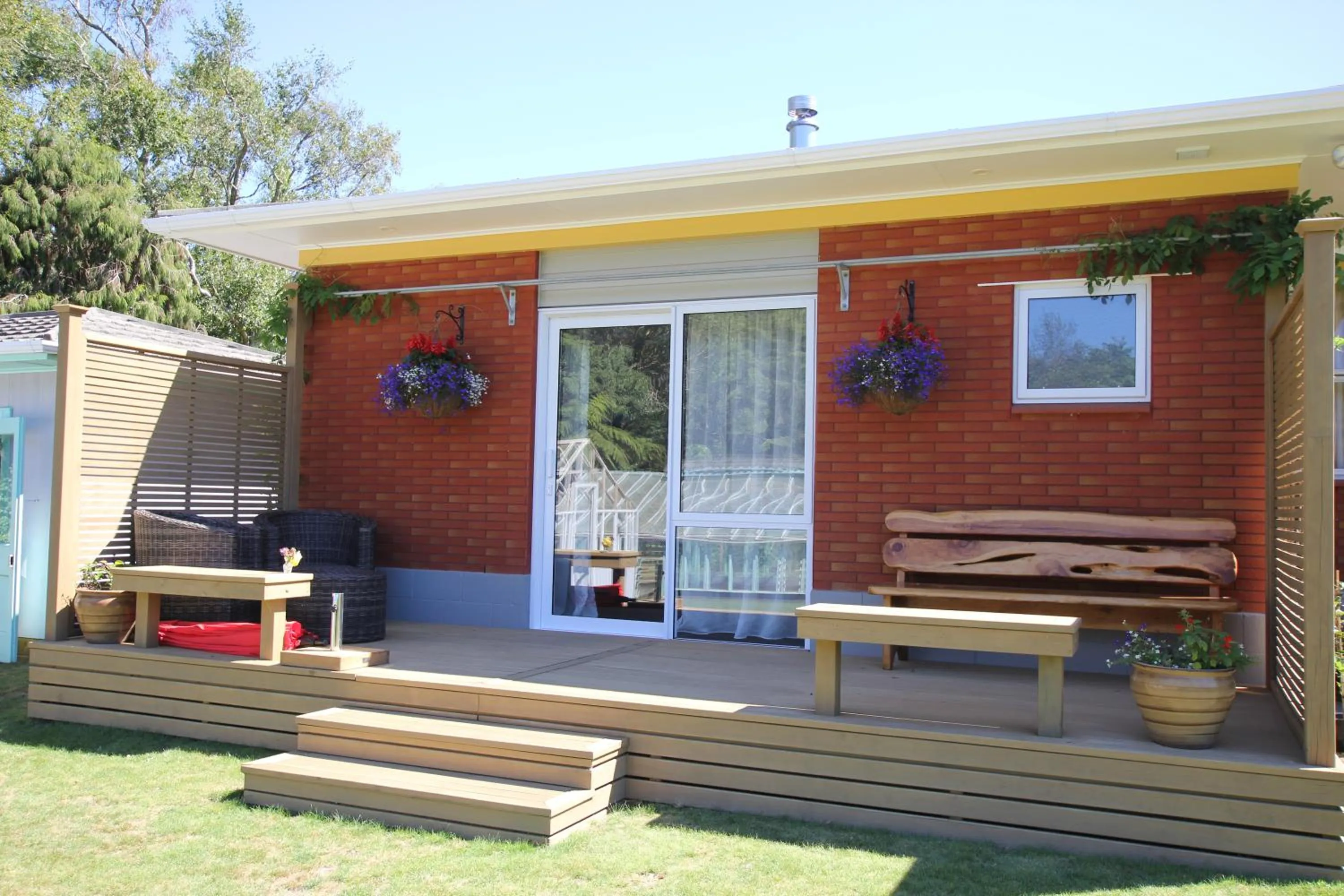 Property building in Brecon Pond Bed & Breakfast