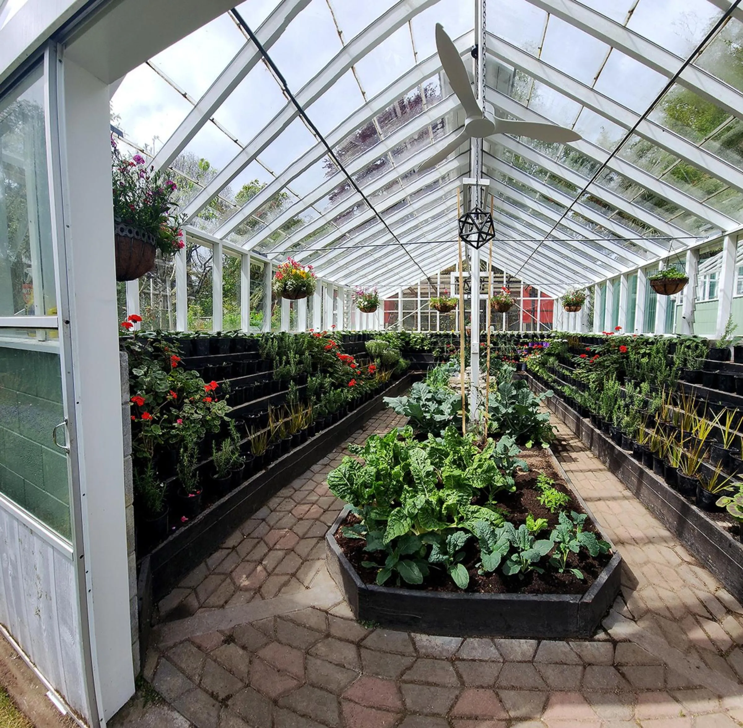 Garden in Brecon Pond Bed & Breakfast