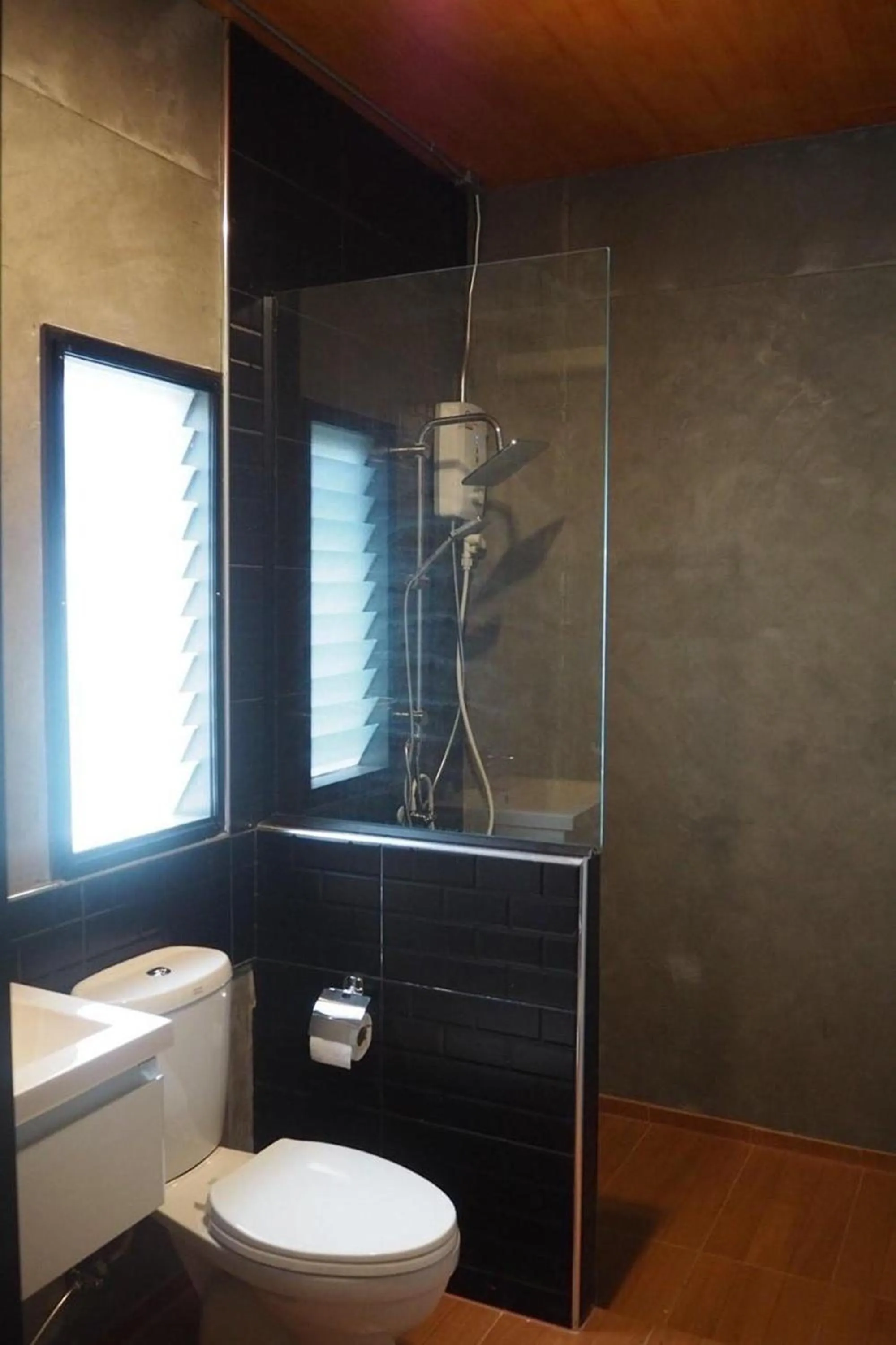 Bathroom in Forest Hill Resort