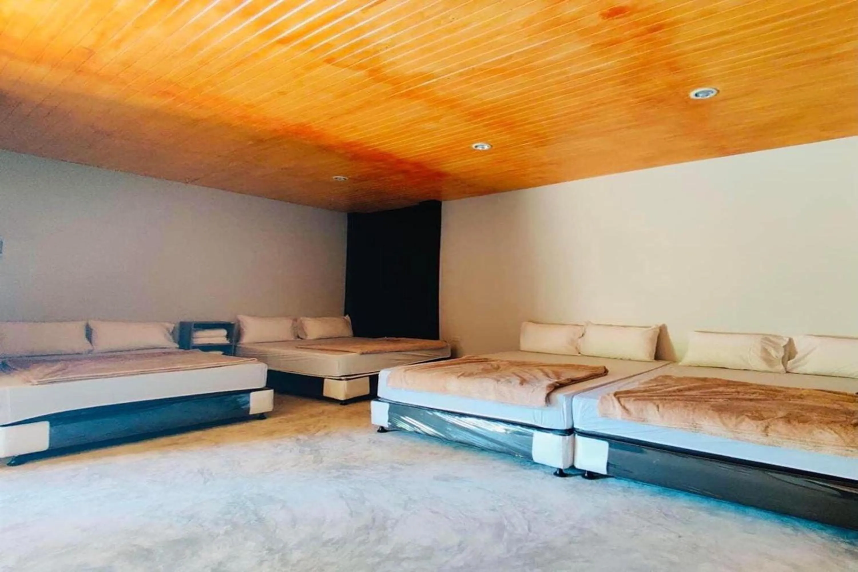 Bed in Forest Hill Resort