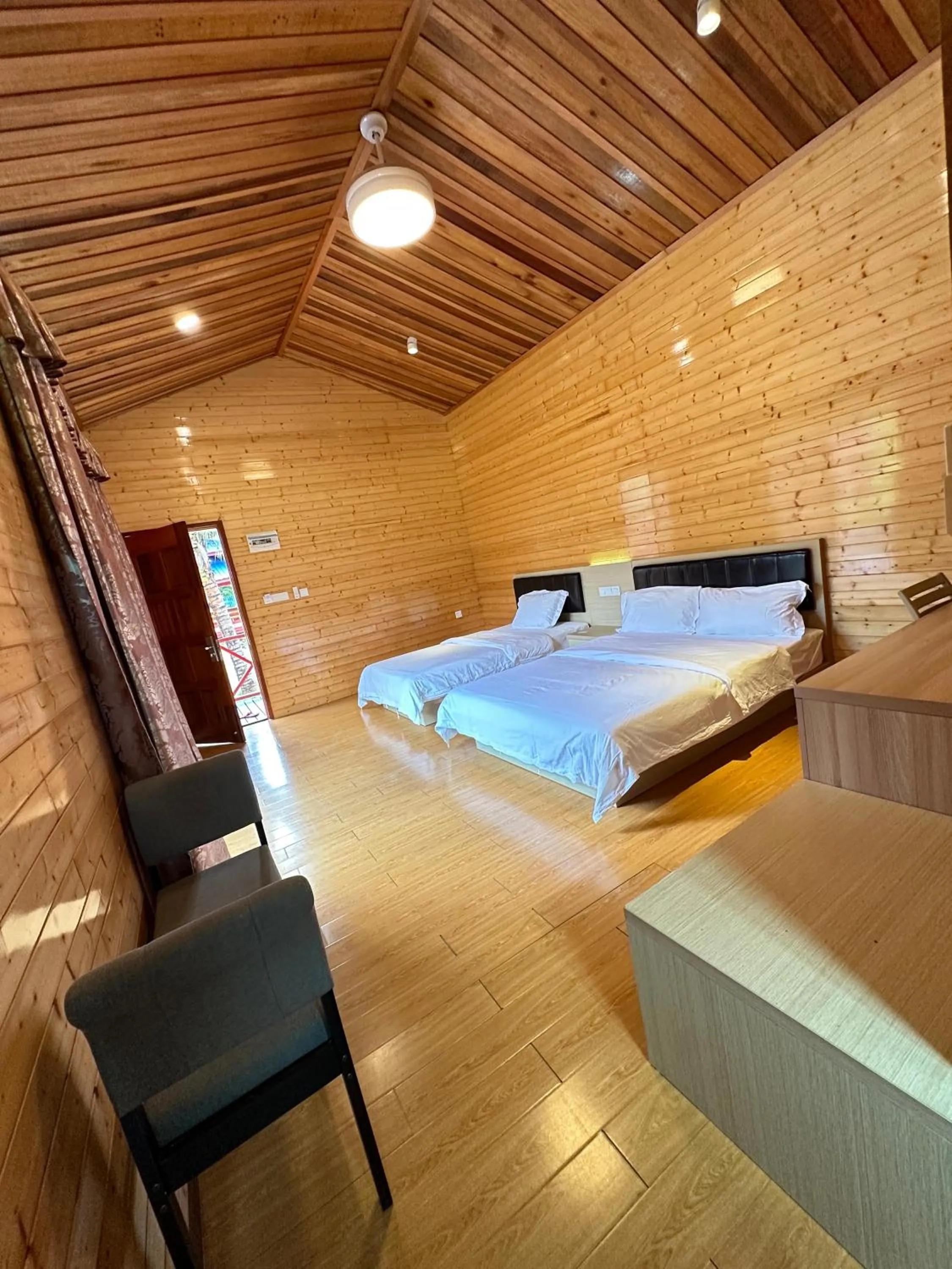 Bed in Coconut Garden Resort仙本那顺德人家棕榈园
