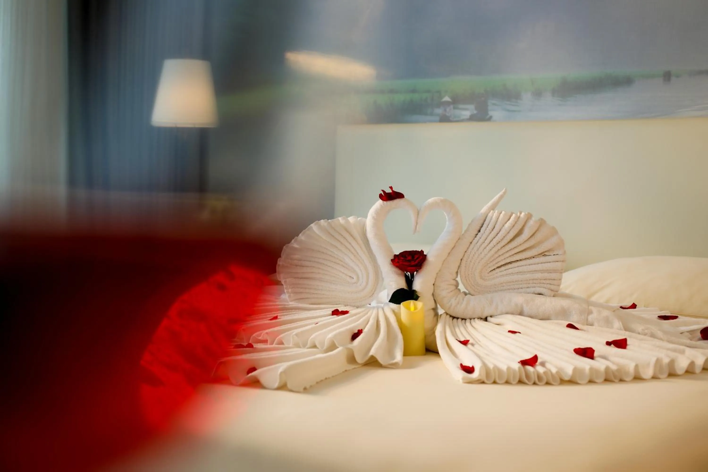 Bedroom, Bed in FLC Grand Hotel Samson