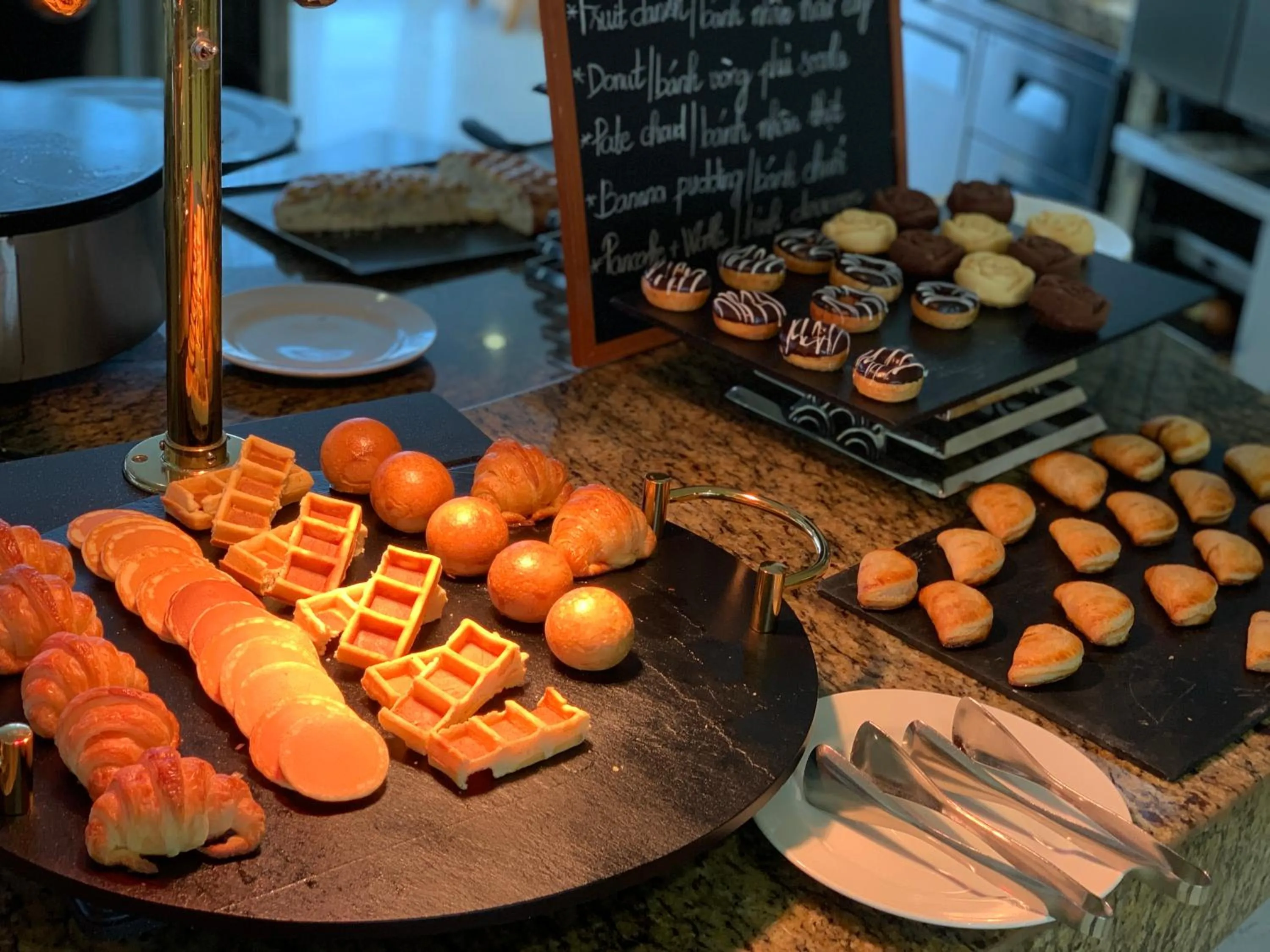 Buffet breakfast in FLC Grand Hotel Samson