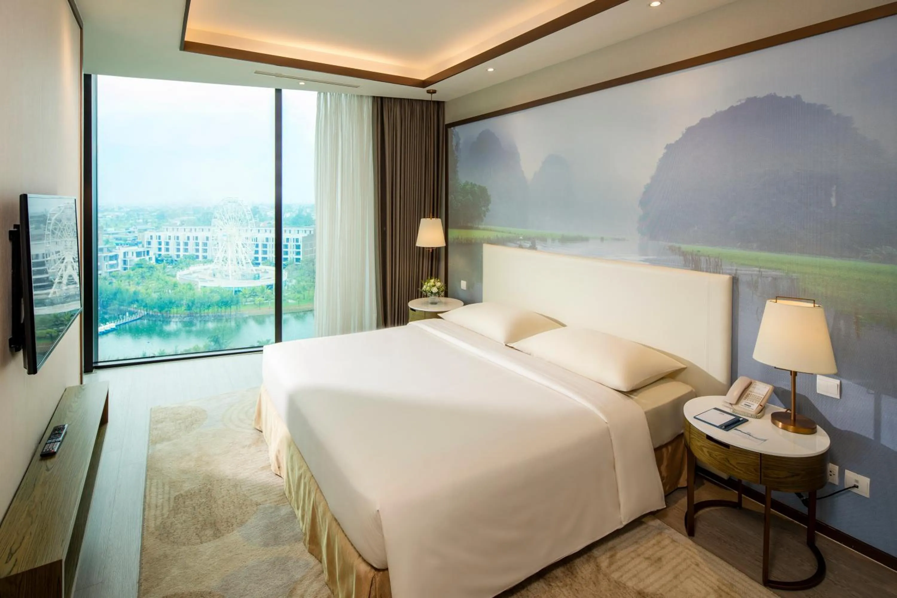 Bed in FLC Grand Hotel Samson