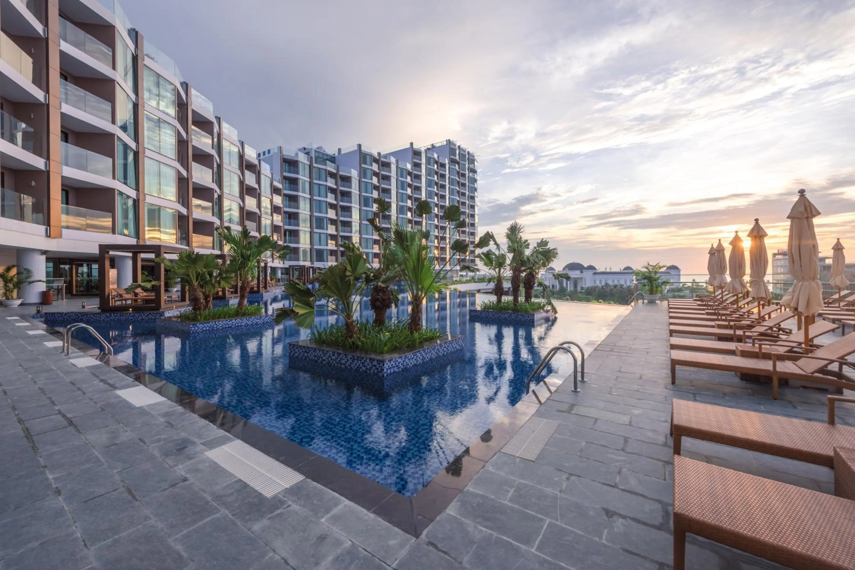 Swimming pool in FLC Grand Hotel Samson