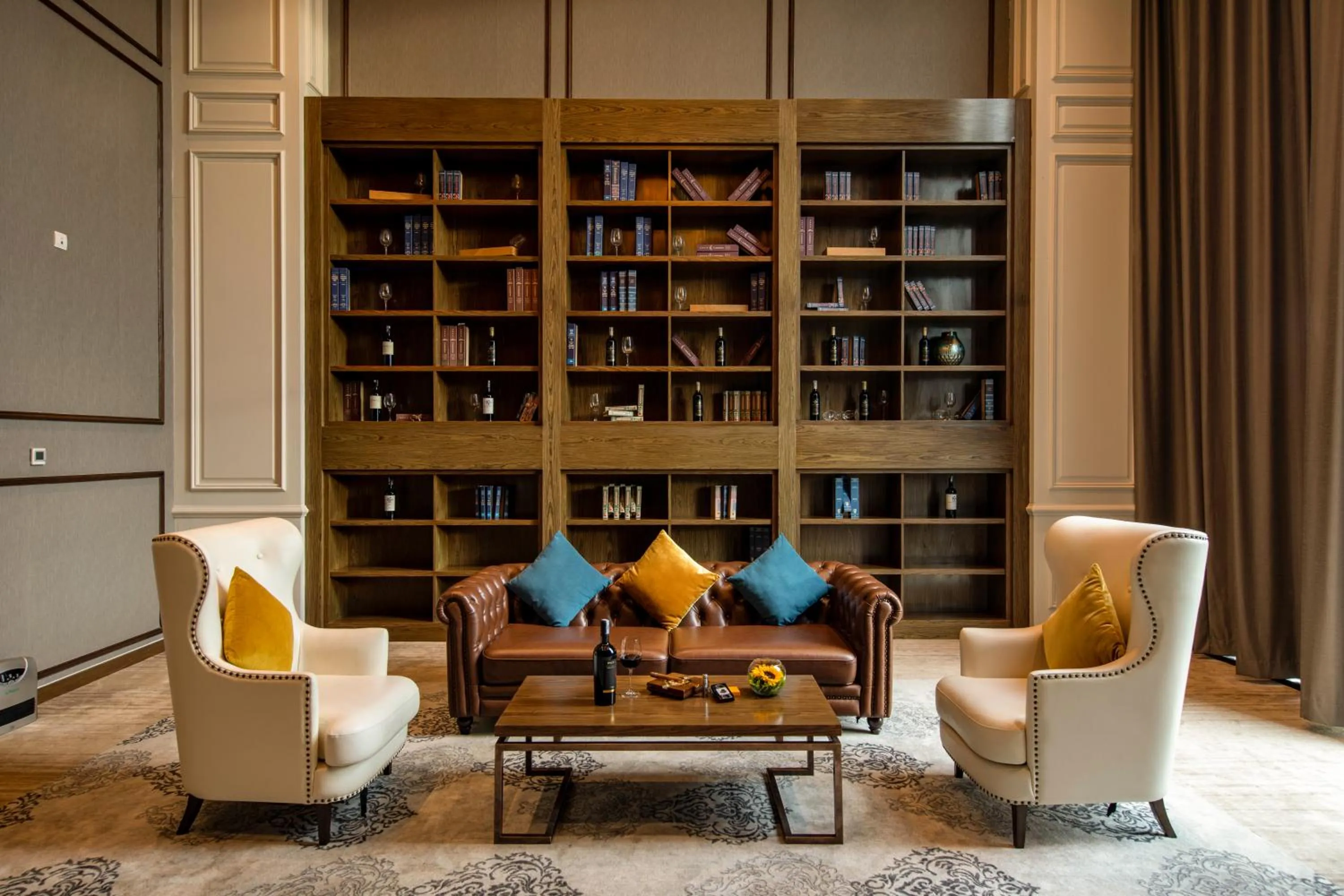 Lounge or bar in FLC Grand Hotel Samson