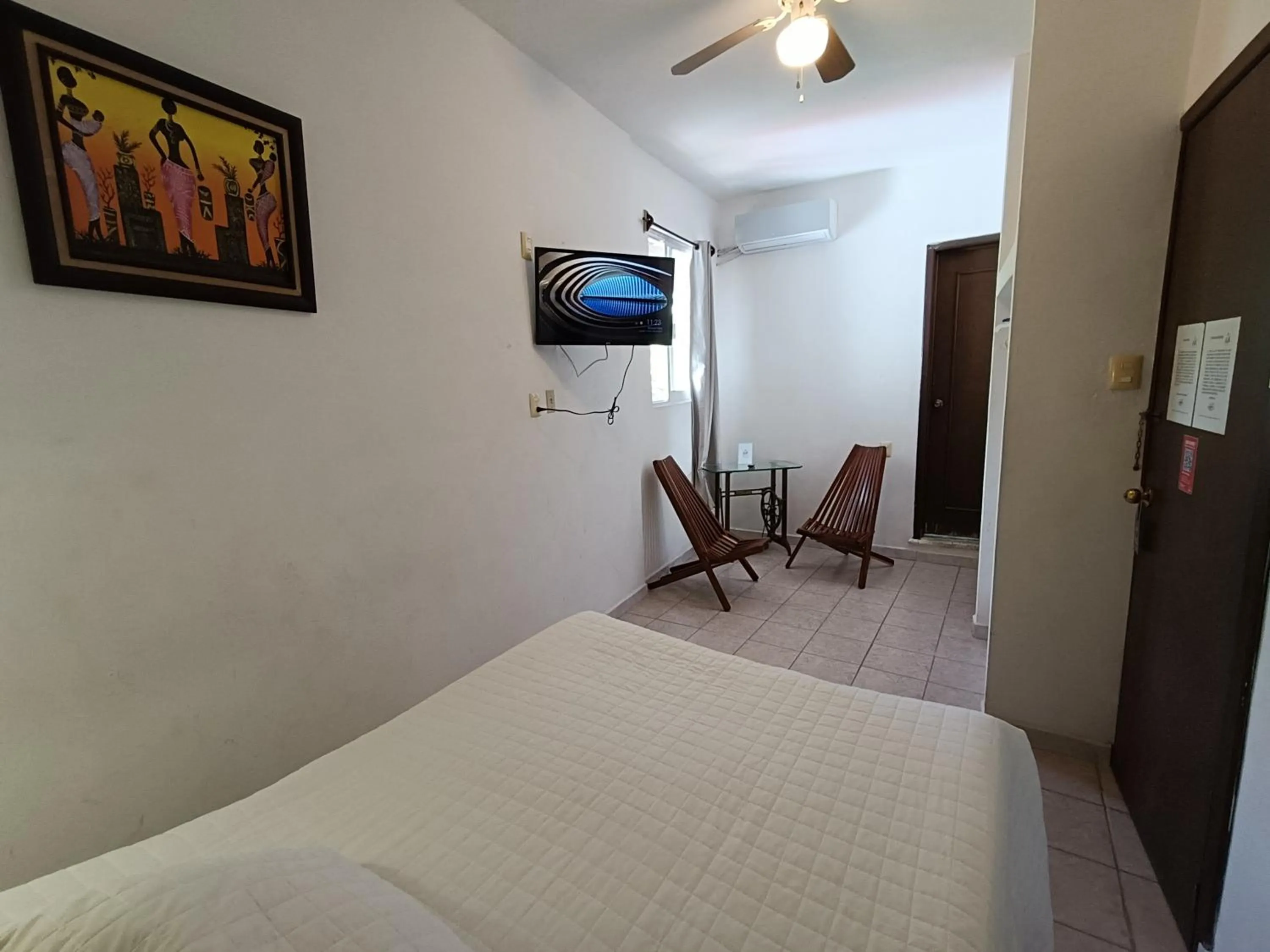 Bedroom, Bed in Hotel Rath