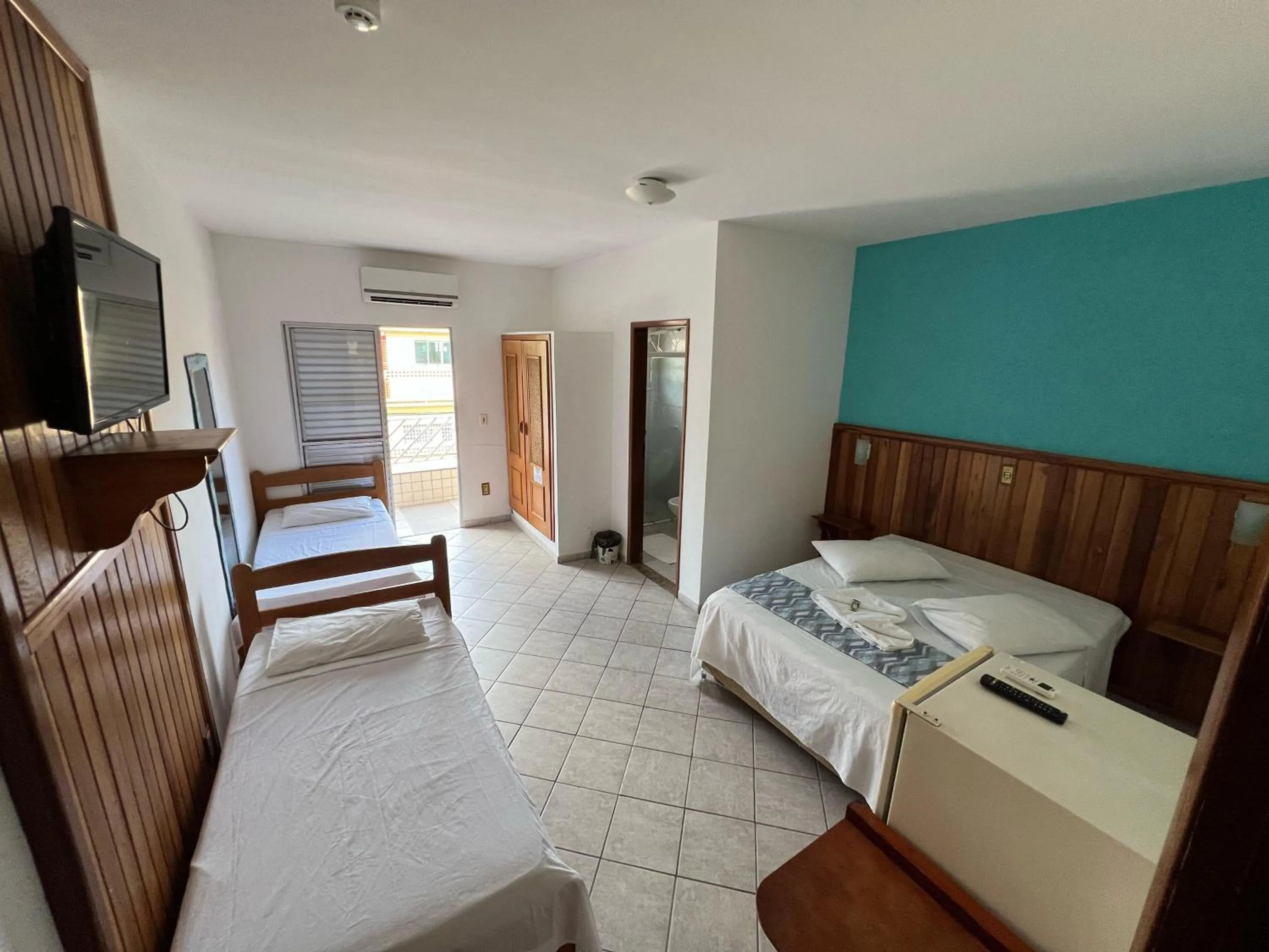 Bedroom, Bed in Pousada Martin de Sá