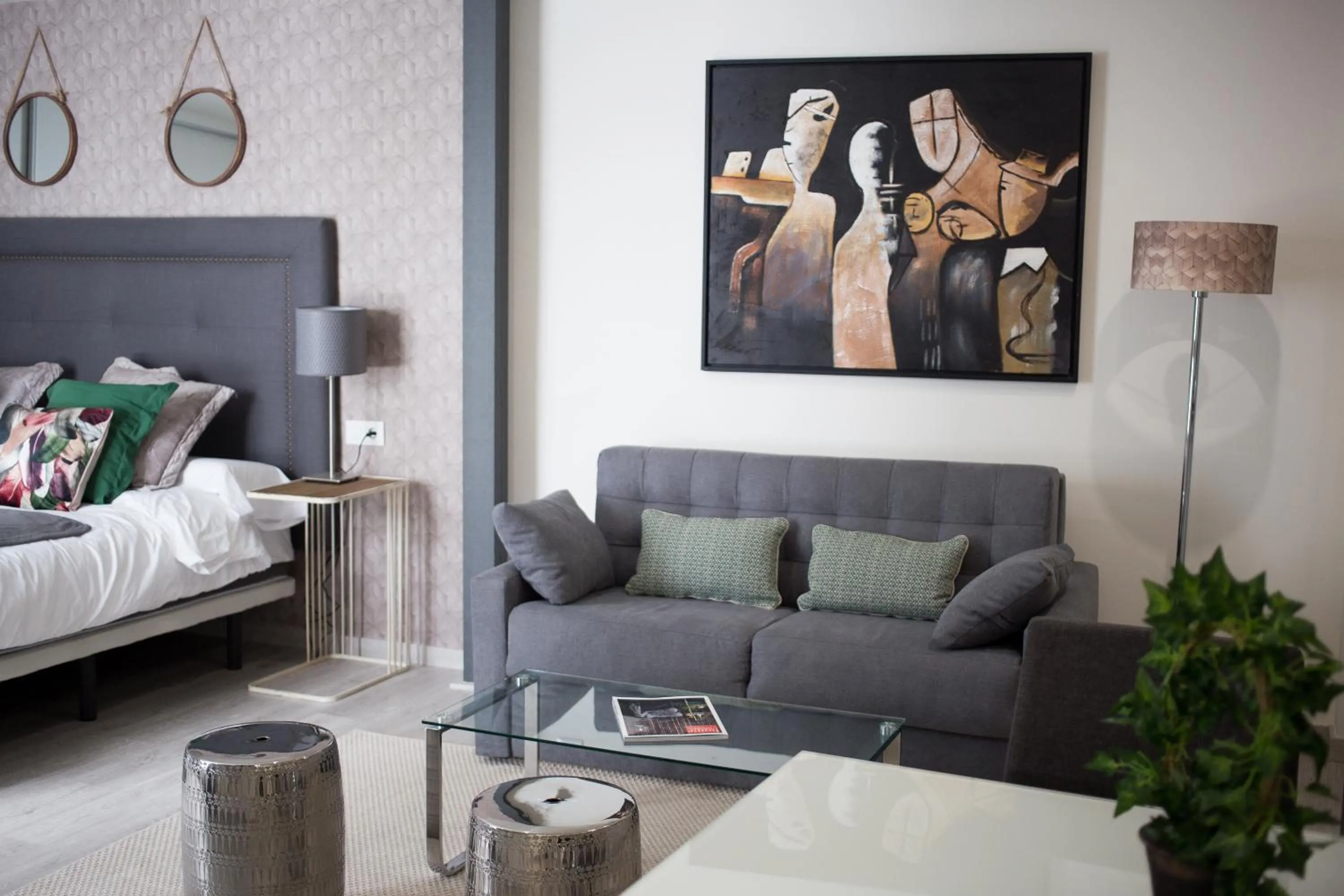 Living room, Bed in Apartamentos Soho Boutique Museo